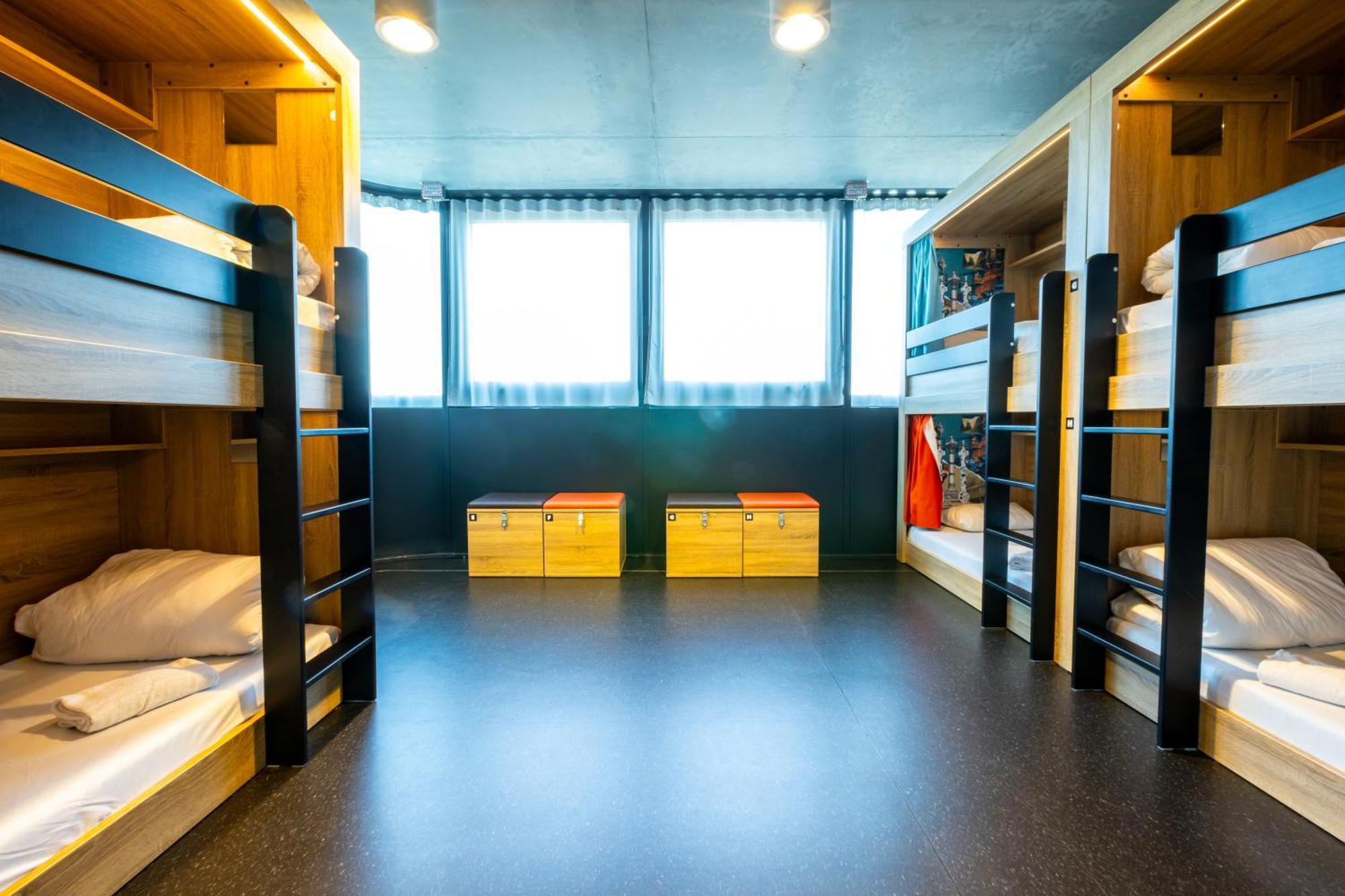 6-Bed Mixed Dormitory Room