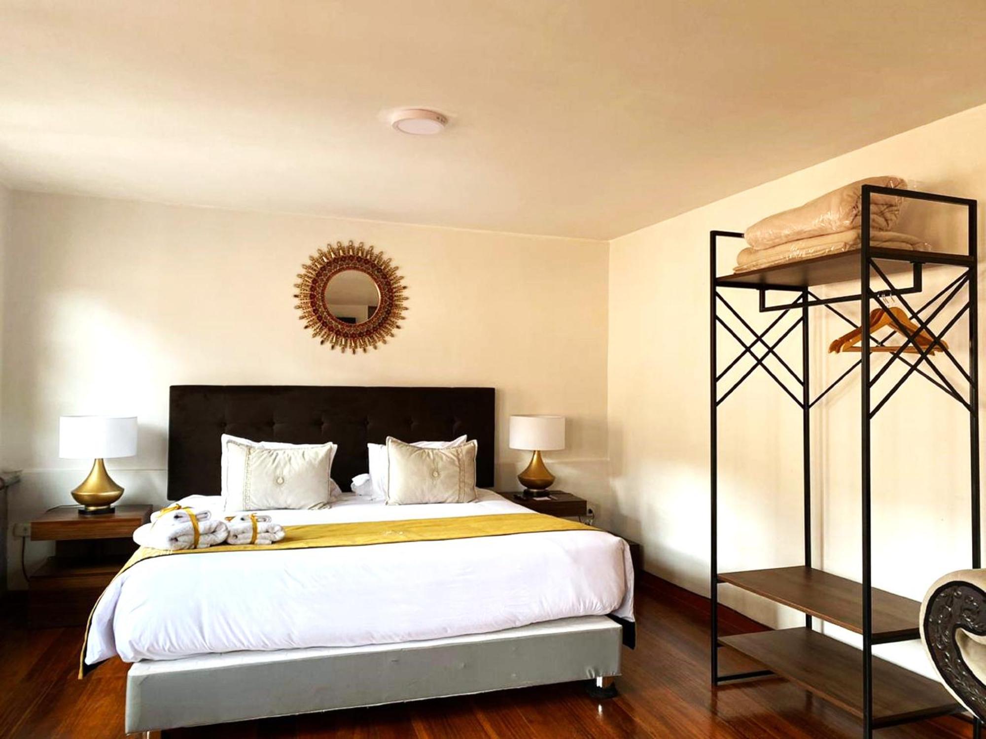 Superior King Room
