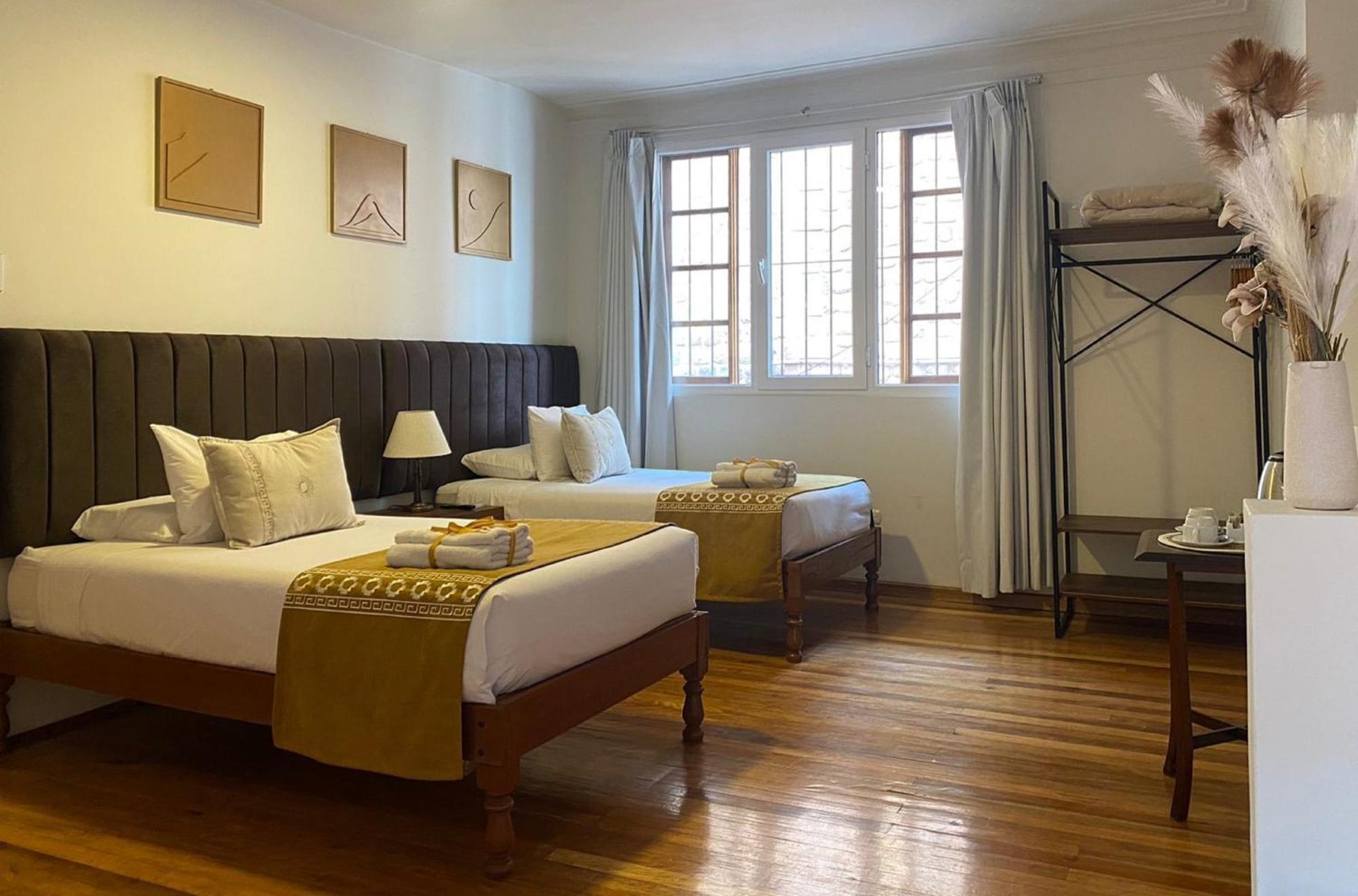 Standard Twin Room