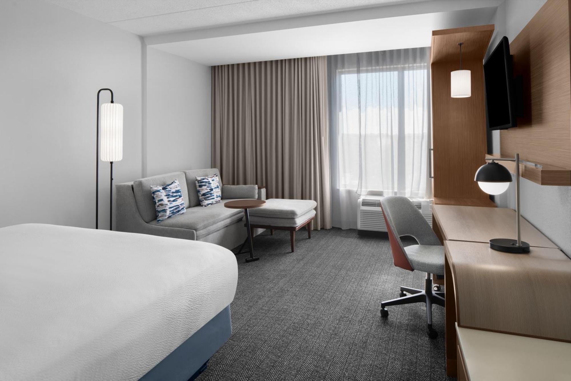 King Room with Sofa Bed