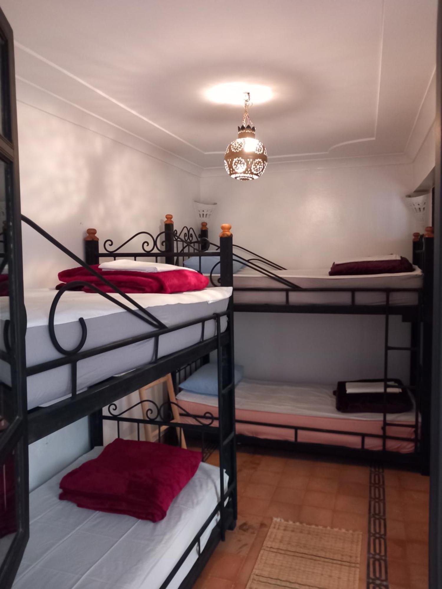 Bed 4-Bed Mixed Dormitory Room