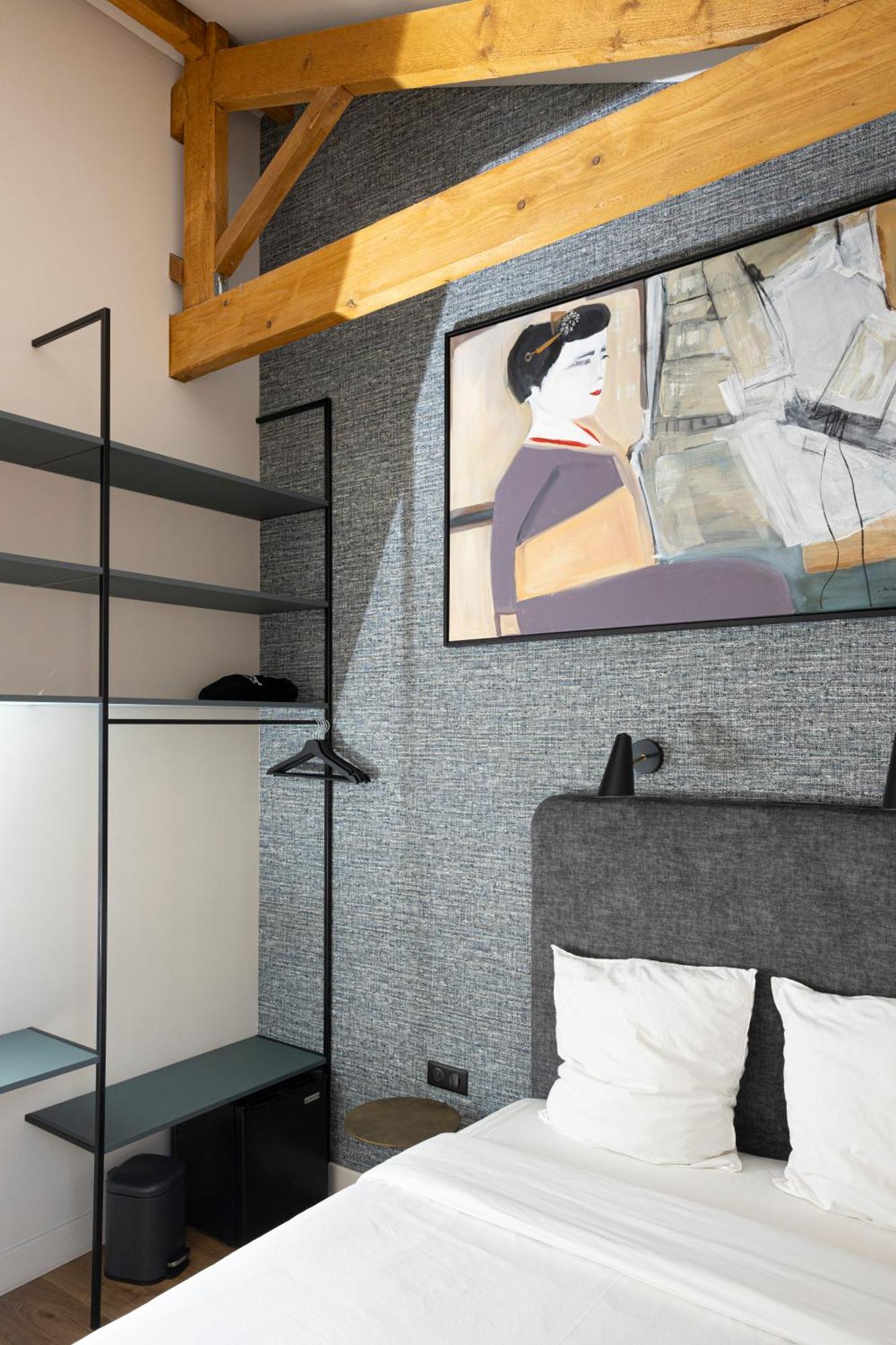 Double Room Private Bathroom