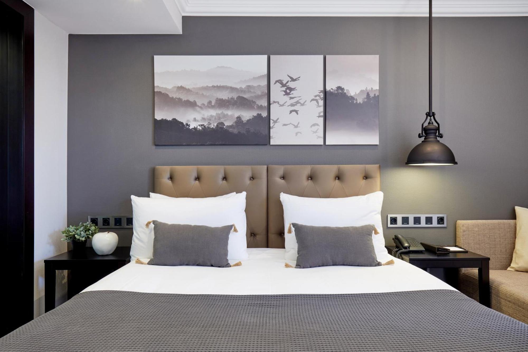 Superior Double Room with Balcony,1548944050:JPEG