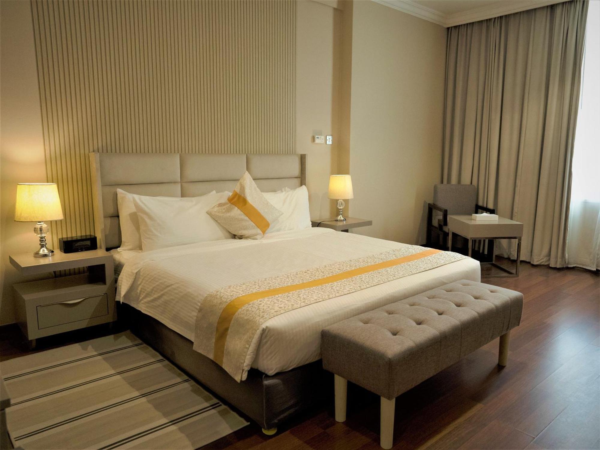 Deluxe King Room