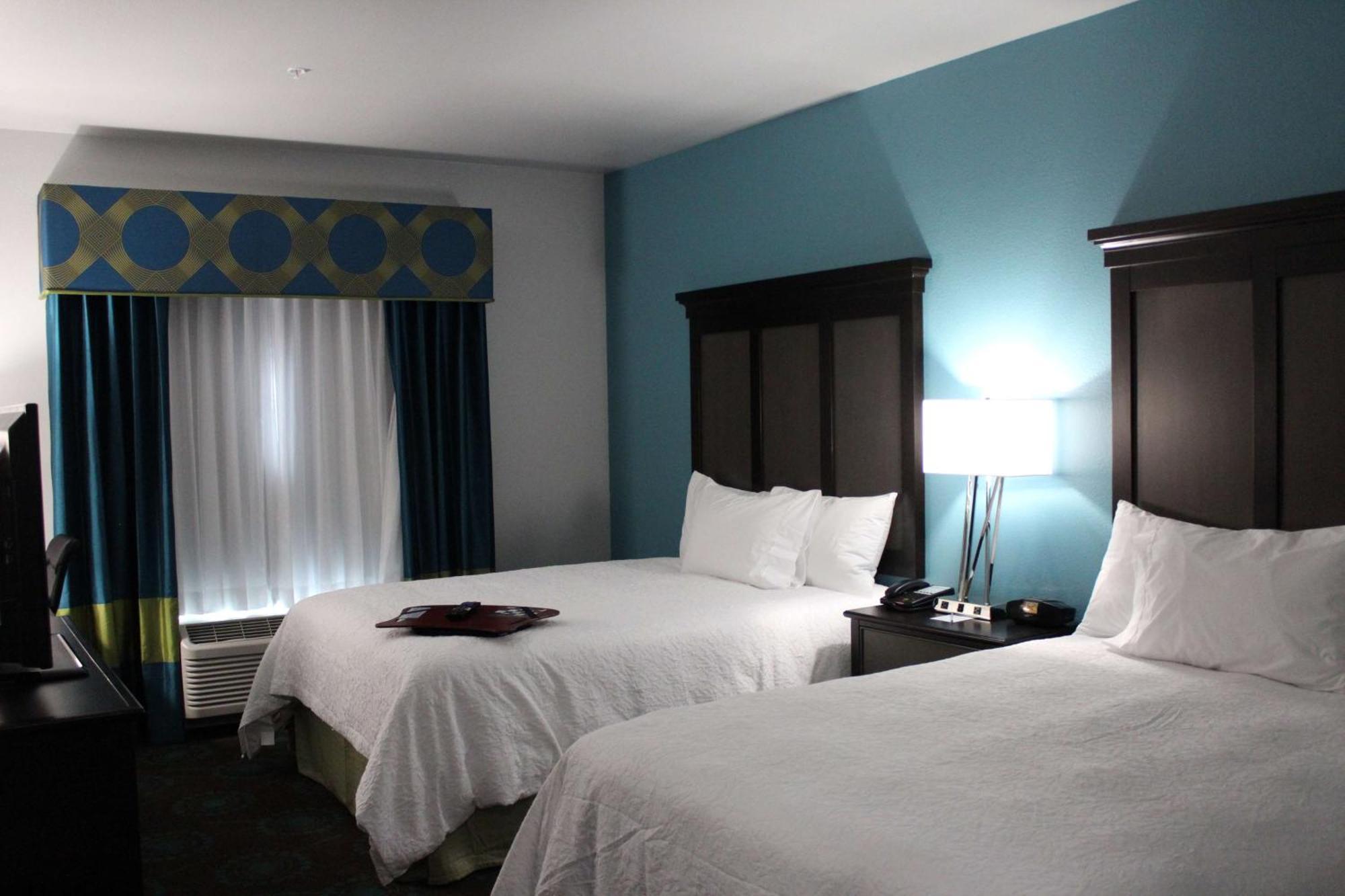 Queen Room with Two Queen Beds - Mobility Access/Non-Smoking