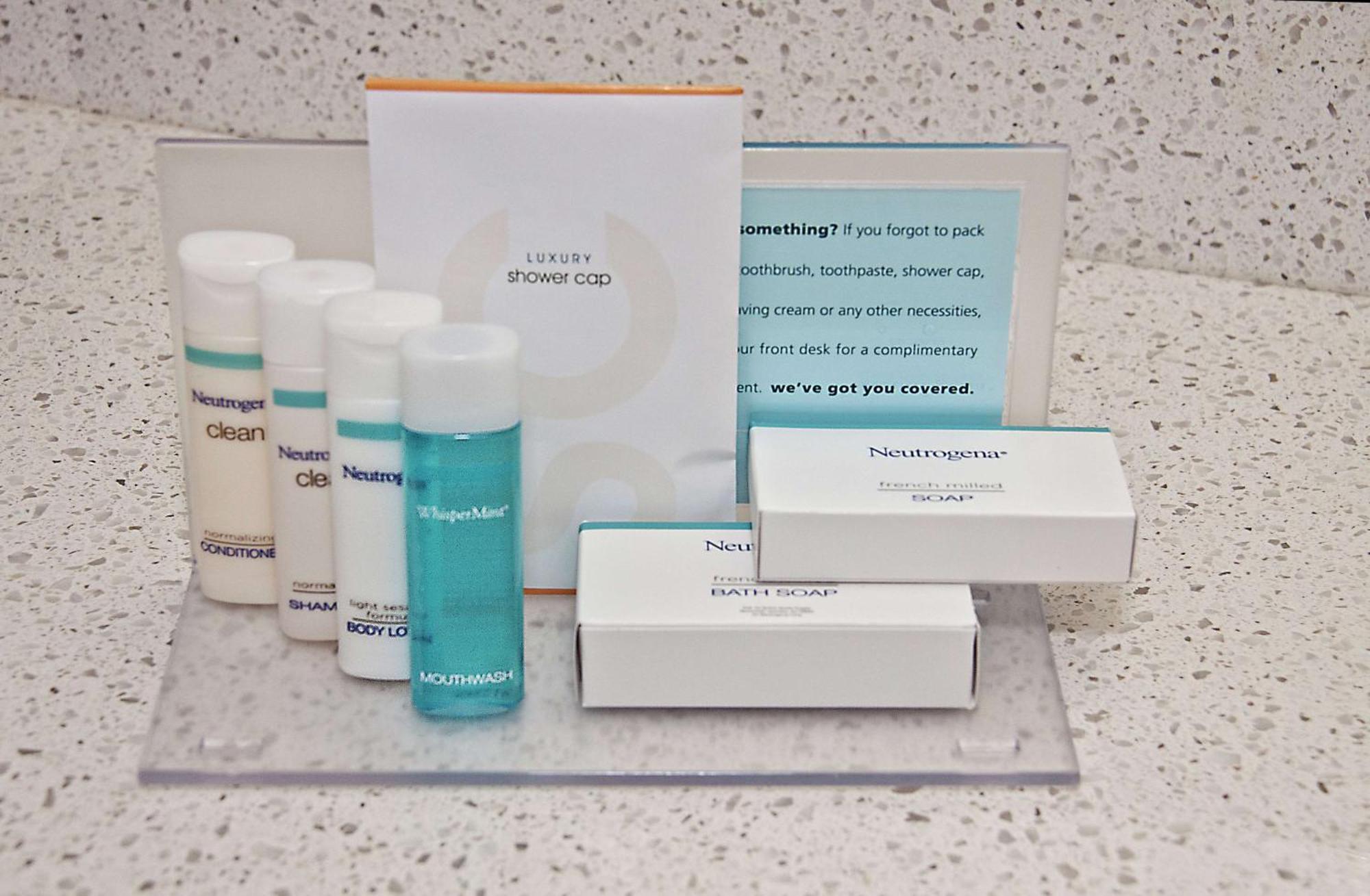 King Room with Sofa Bed - Non-Smoking,1551392884:JPEG