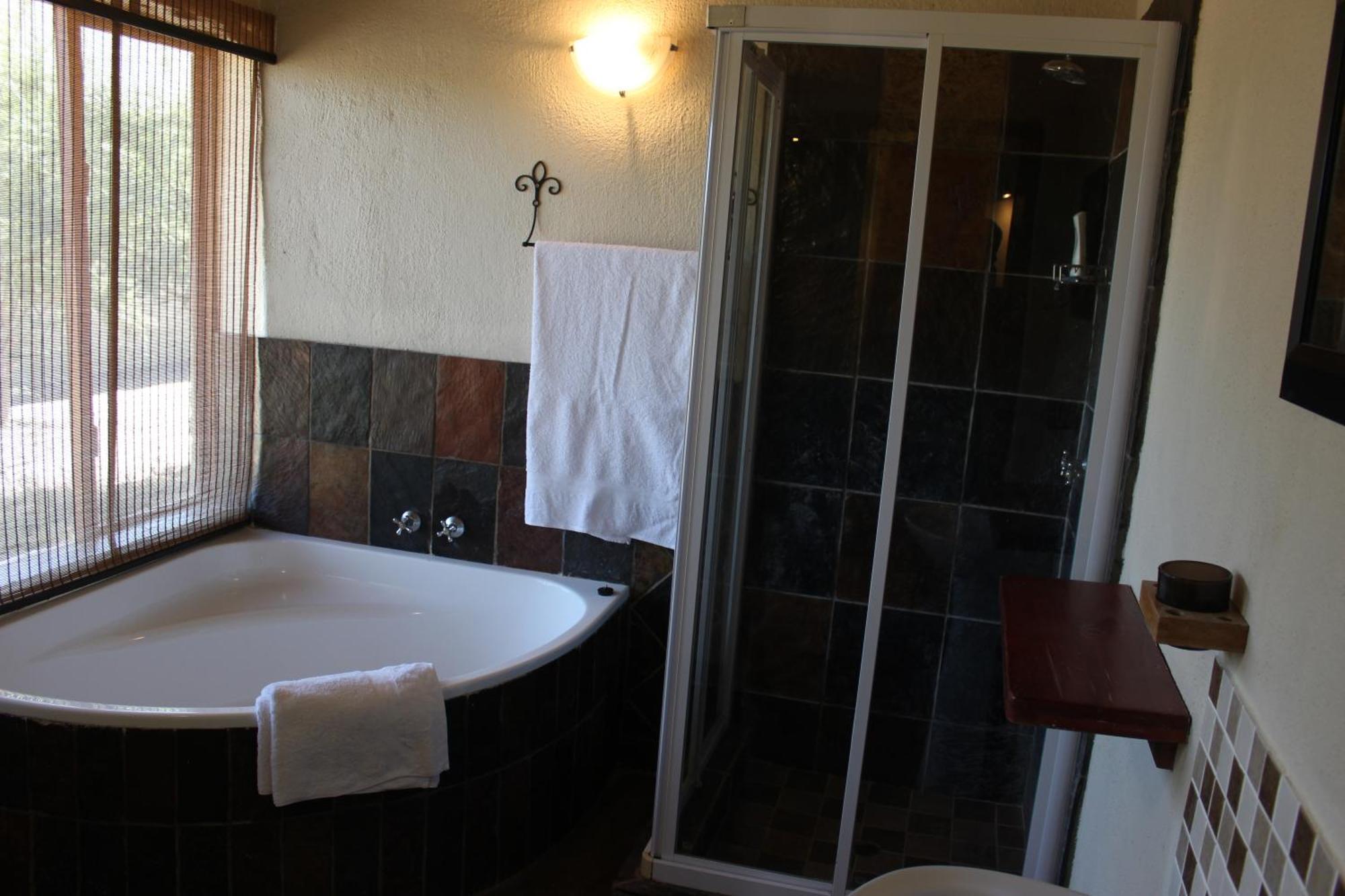 Double Room Private Bathroom