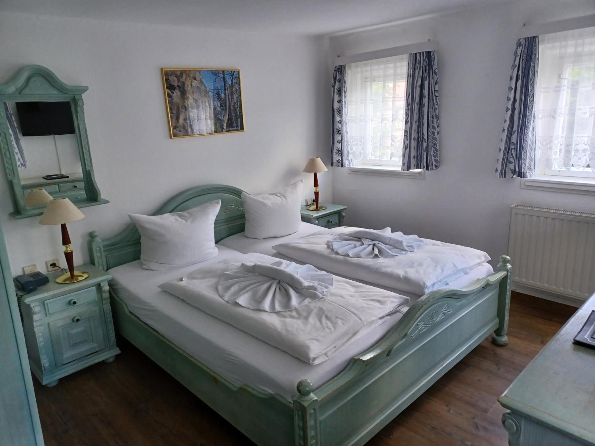 Large Double Room