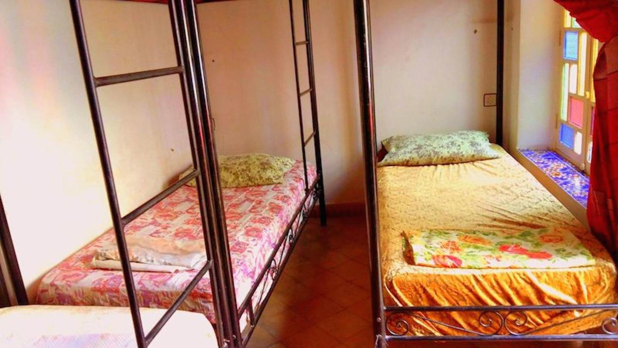 Bed 10-Bed Mixed Dormitory Room