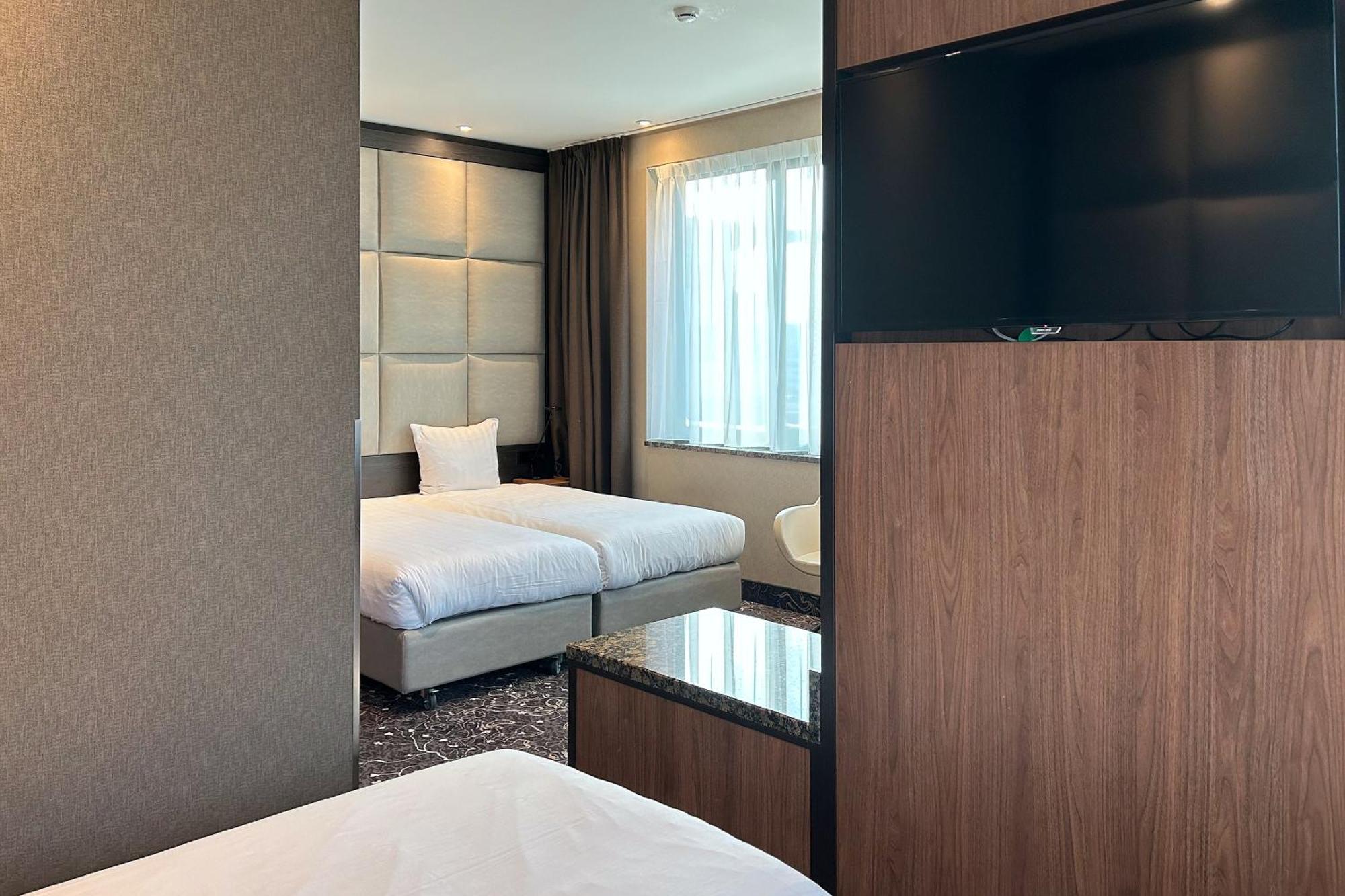 Triple Room,1588310248:JPEG