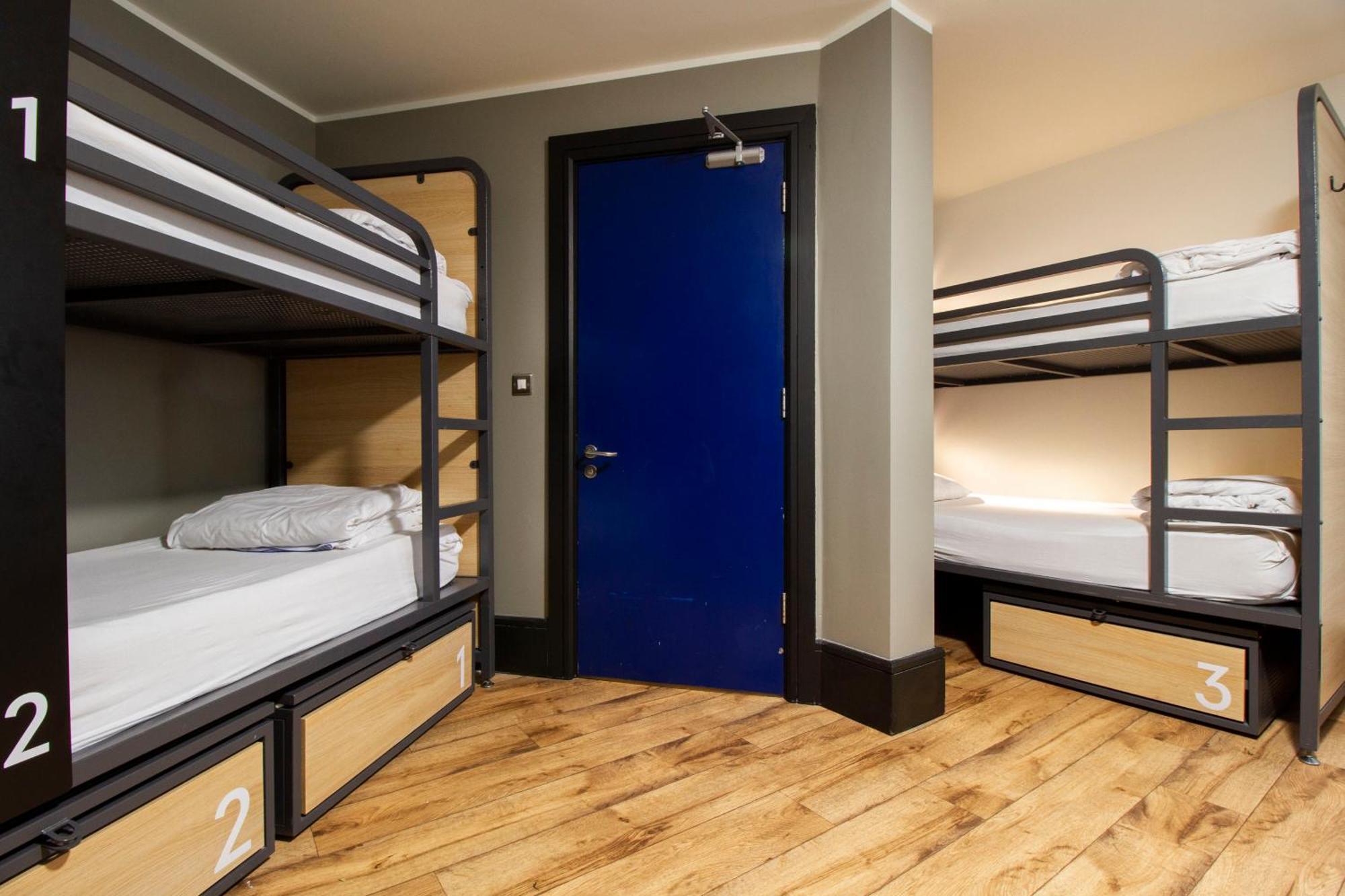 Bed Mixed Dorm Ensuite