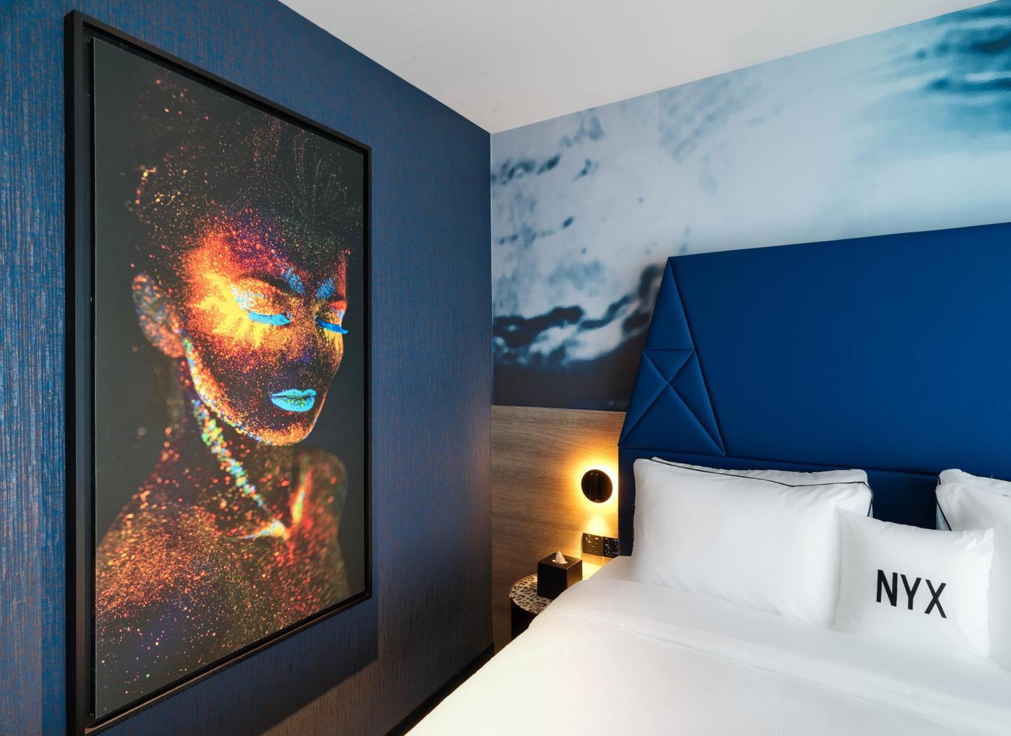 Design Double Star Front Sea View