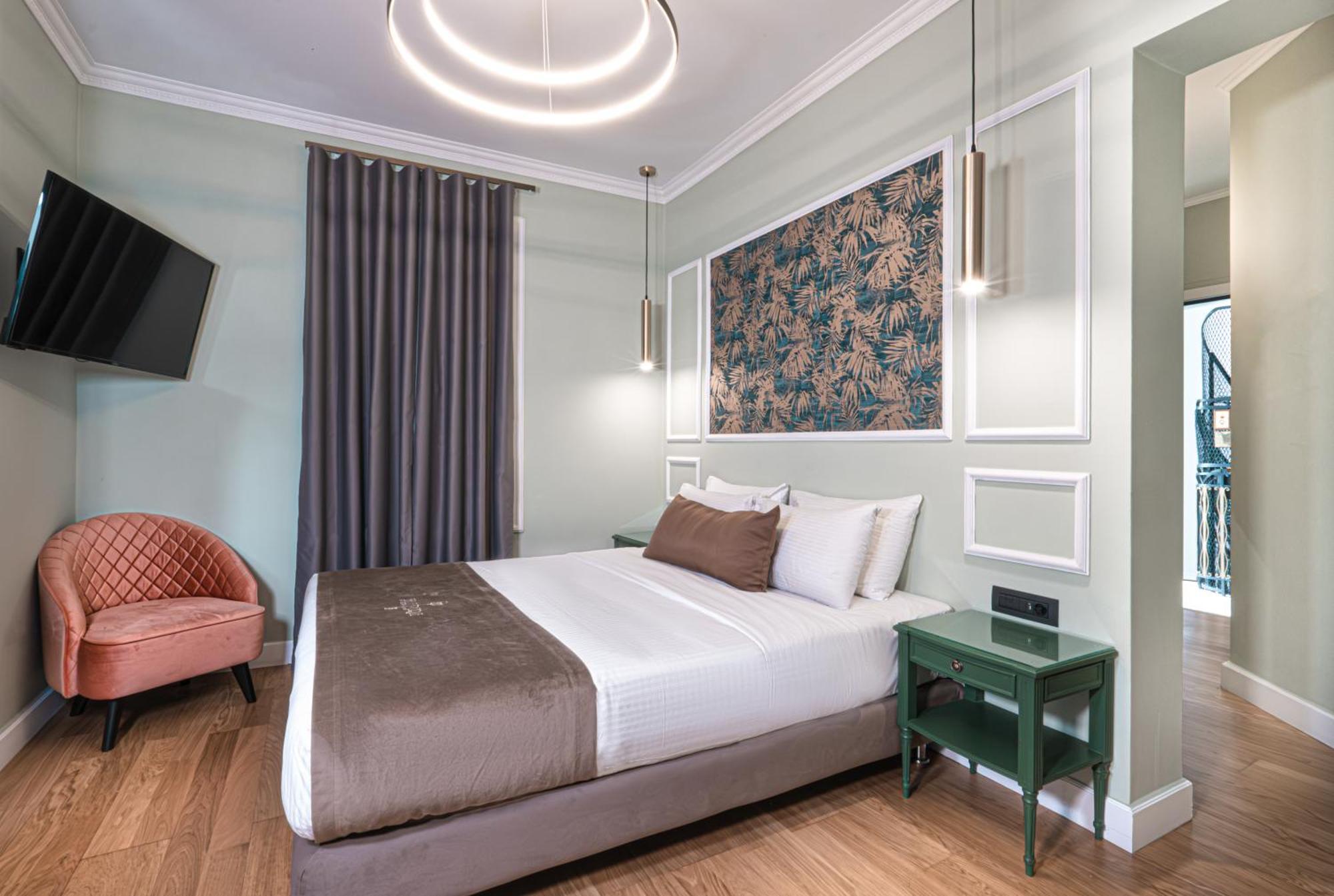 Premium Rooftop Room Terrace & Acropolis View