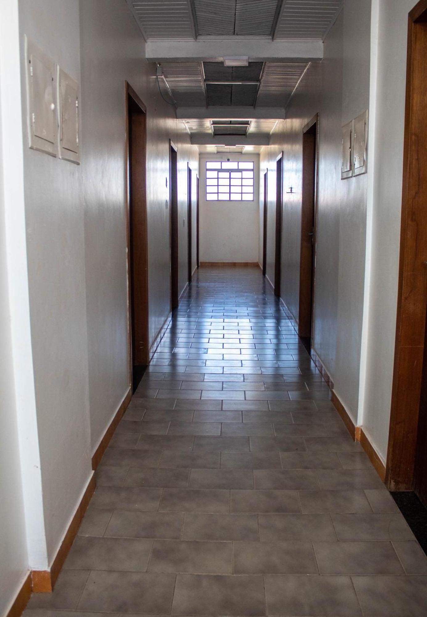 Quarto Triplo Básico