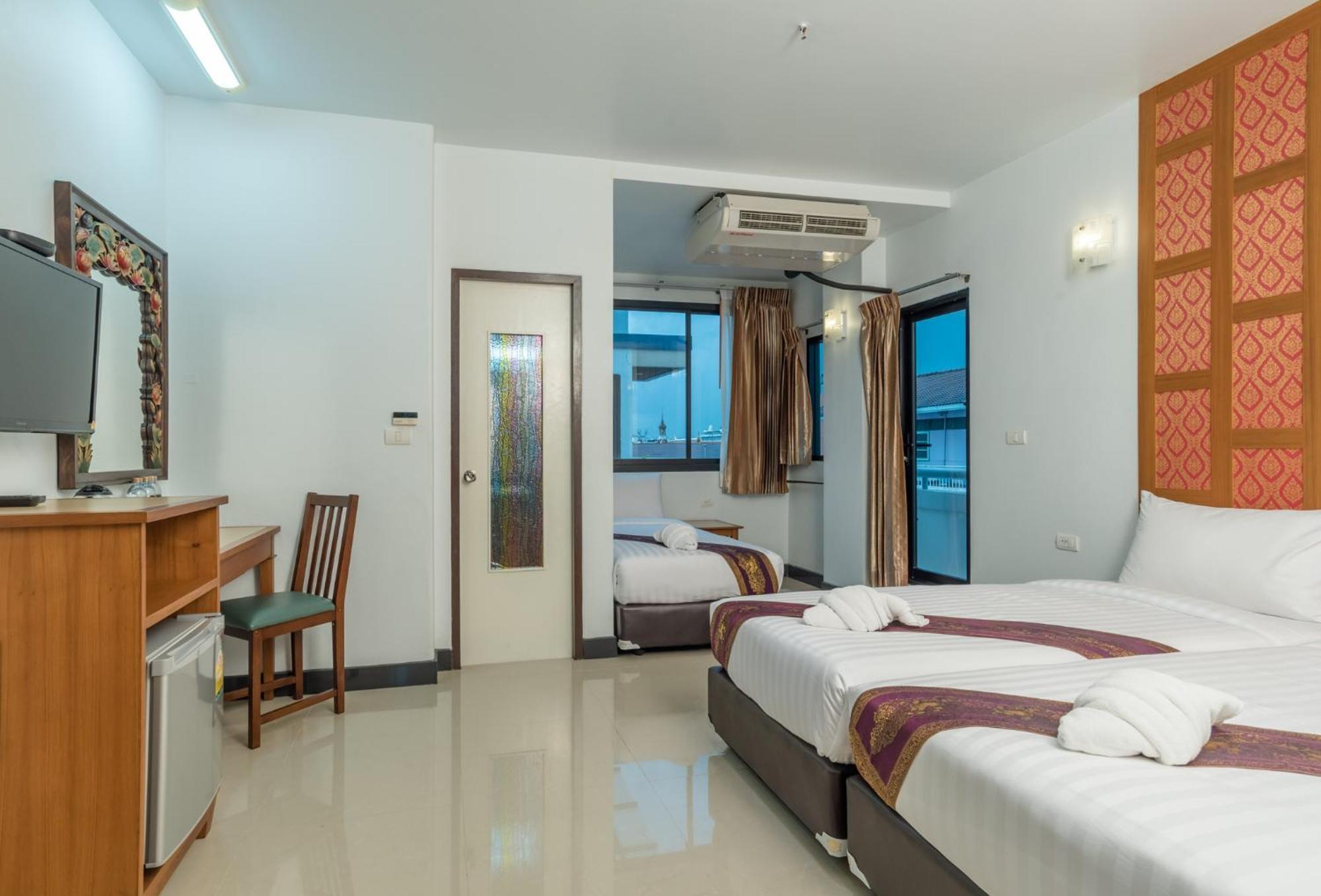 Superior Triple Room