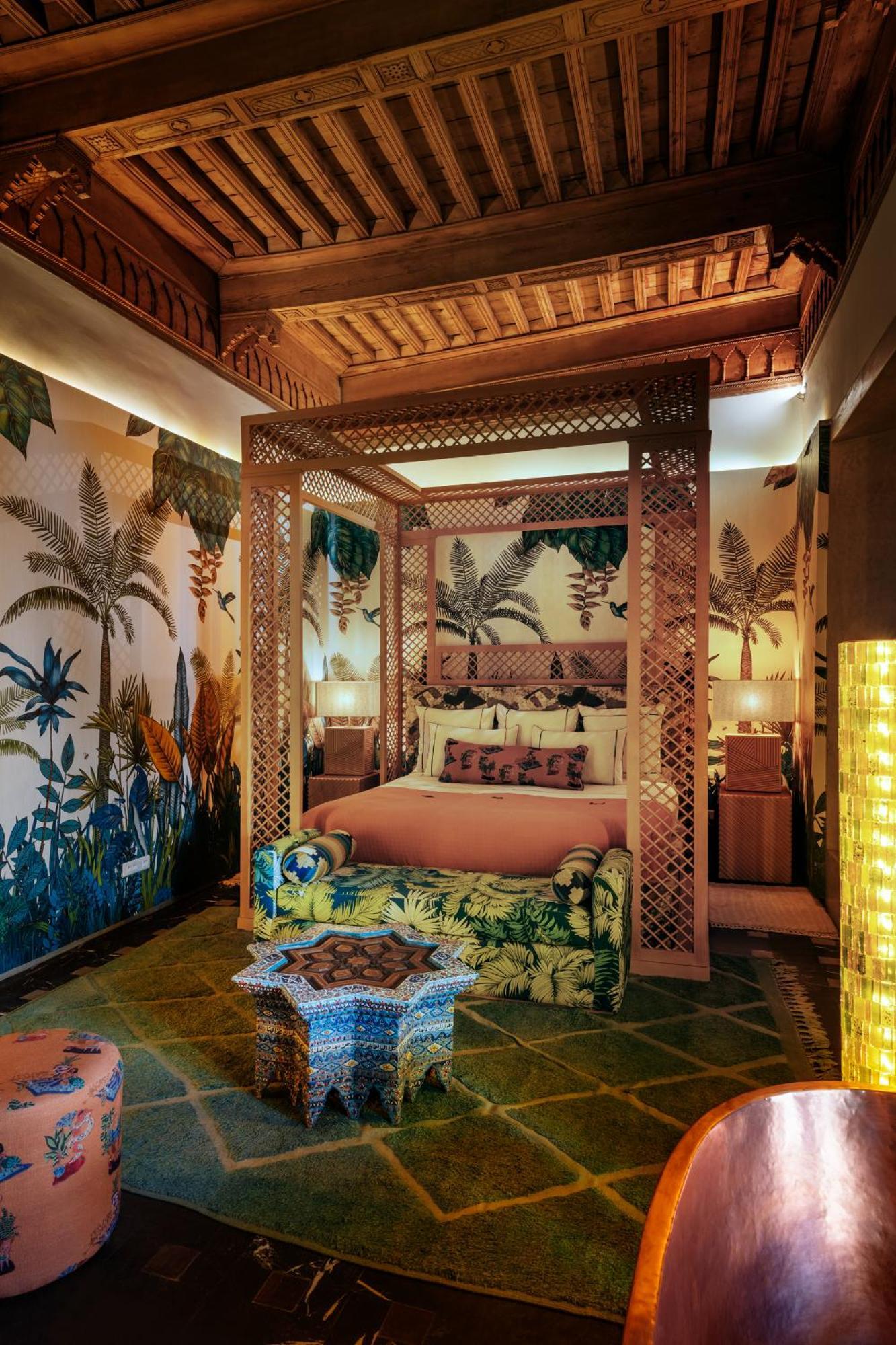 Superior King Room