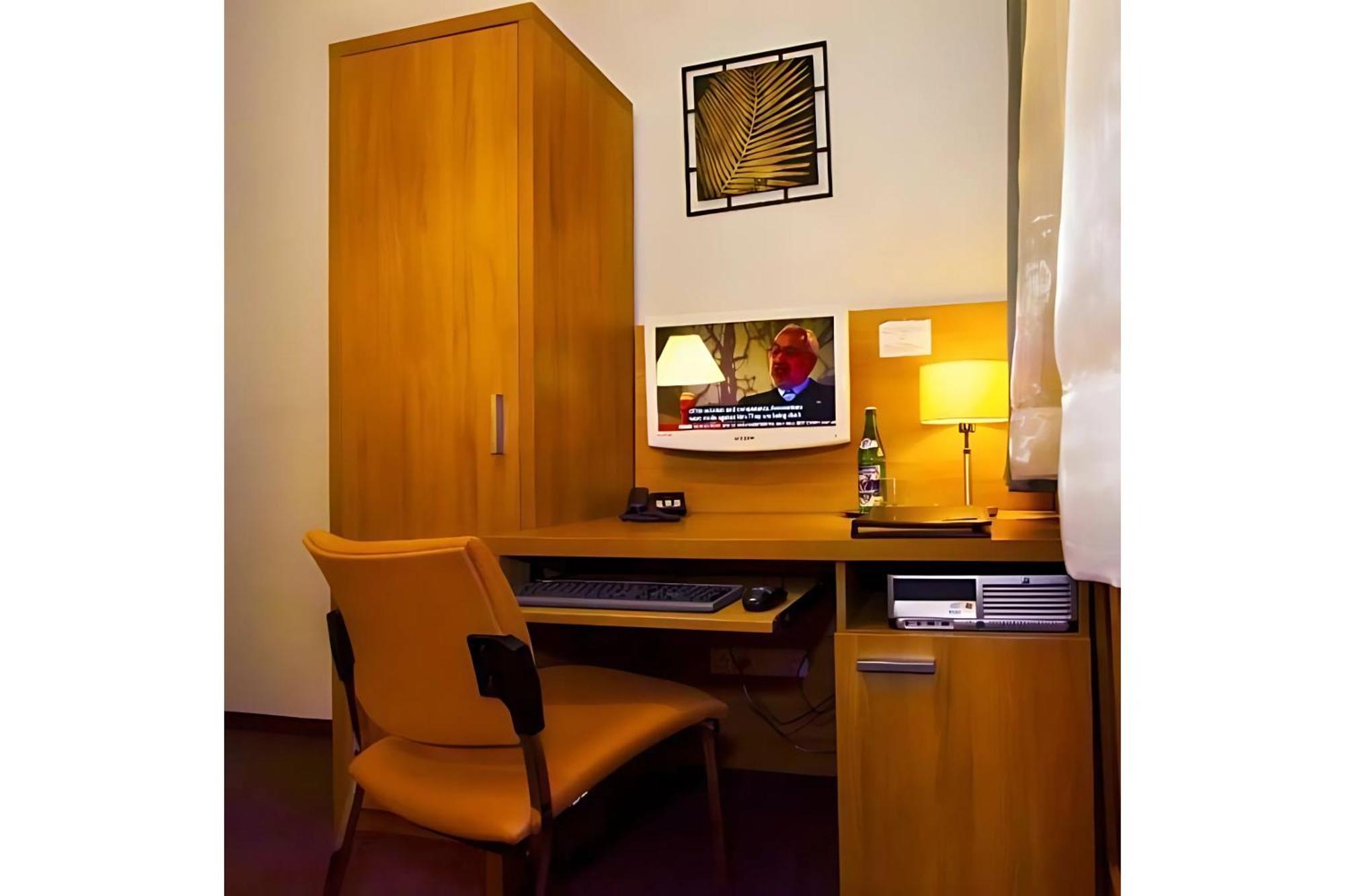 Economy Single Room