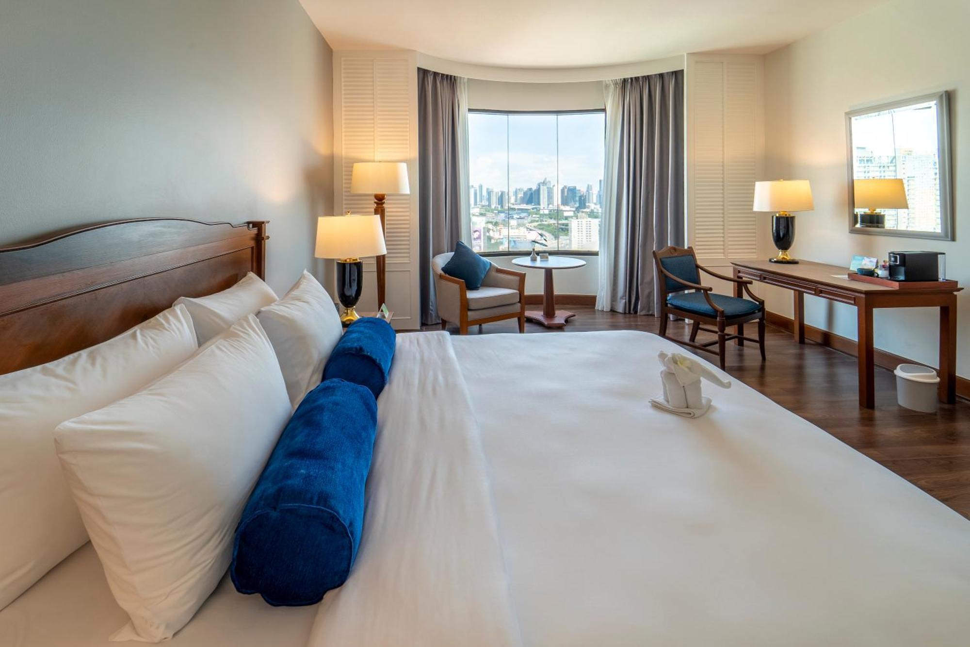 Sky View Premier Room,1765192788:JPEG