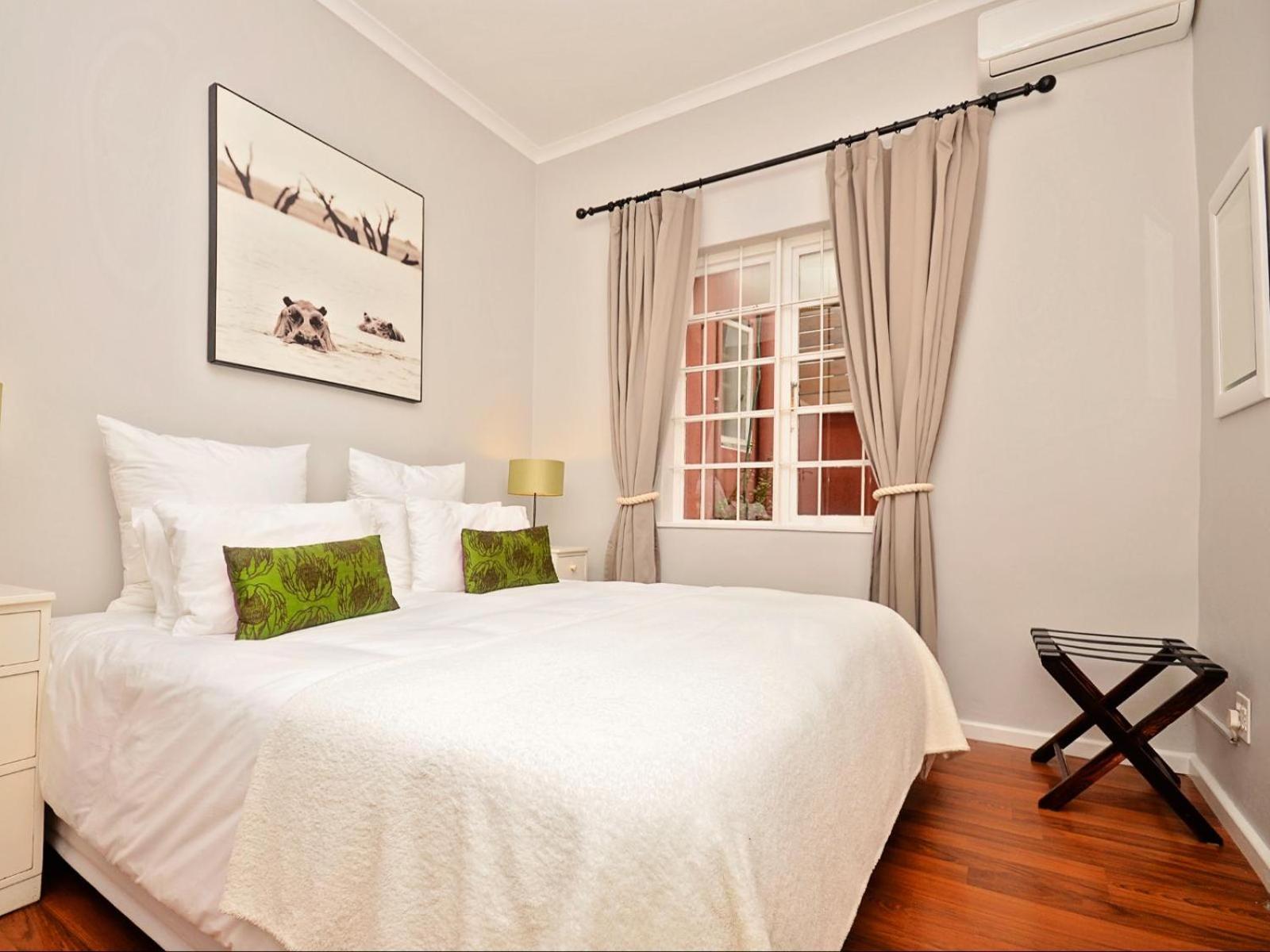 Standard Zimmer mit Kingsize-Bett