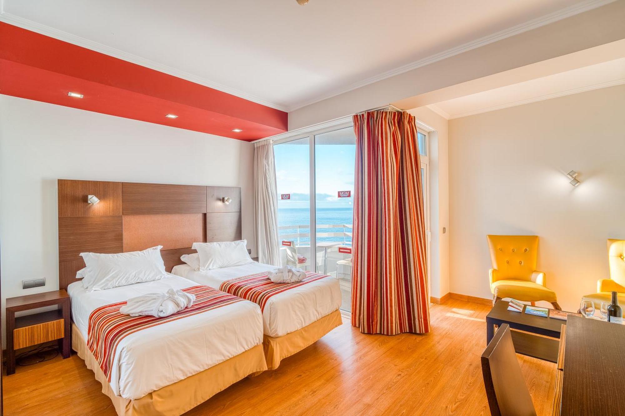 Superior Double or Twin Room Sea View