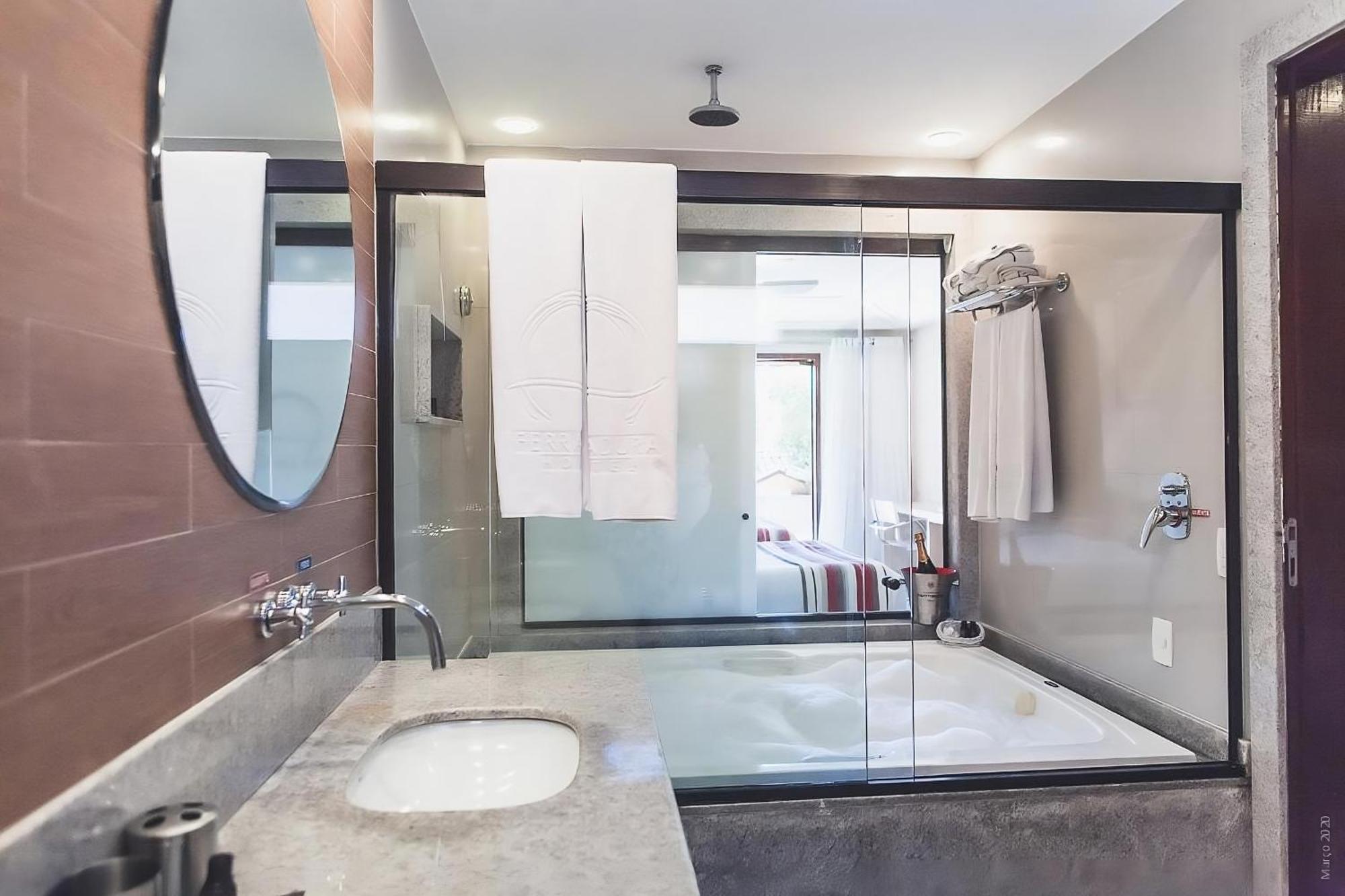 Suite con bañera de hidromasaje
