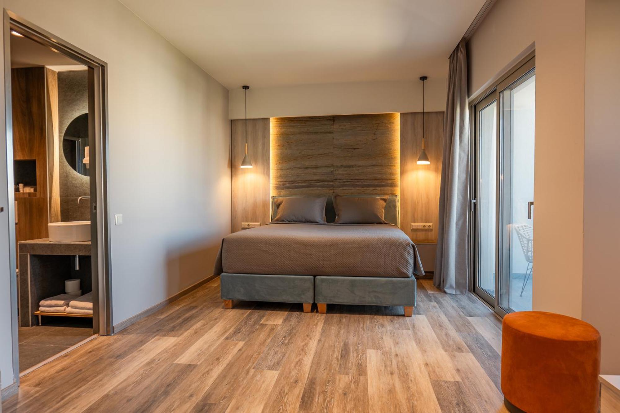 Junior Suite with Balcony