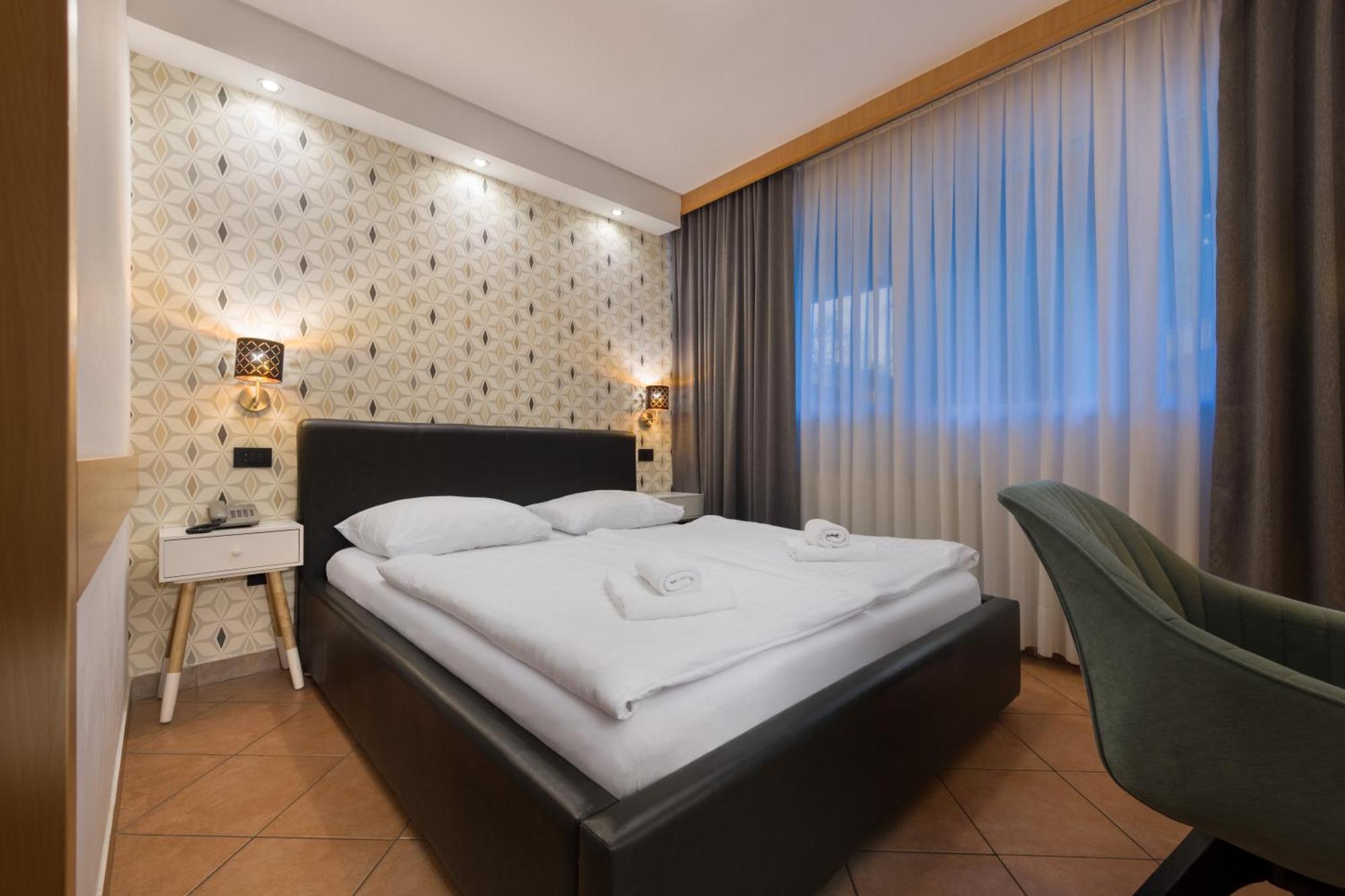 Double Room Balcony,1630864222:JPEG