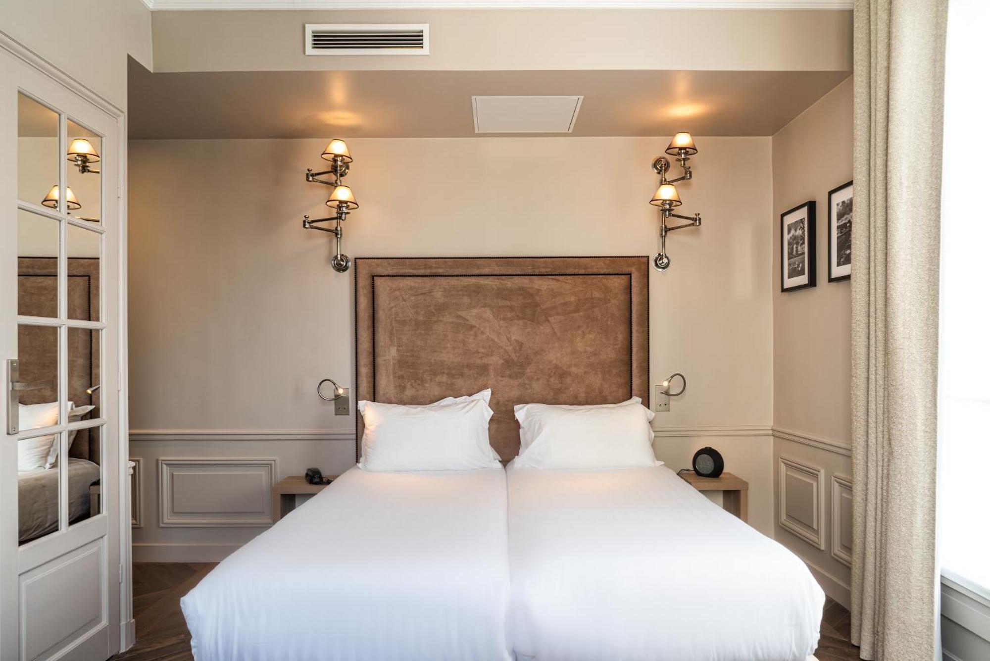 Twin Room,1631553066:JPEG