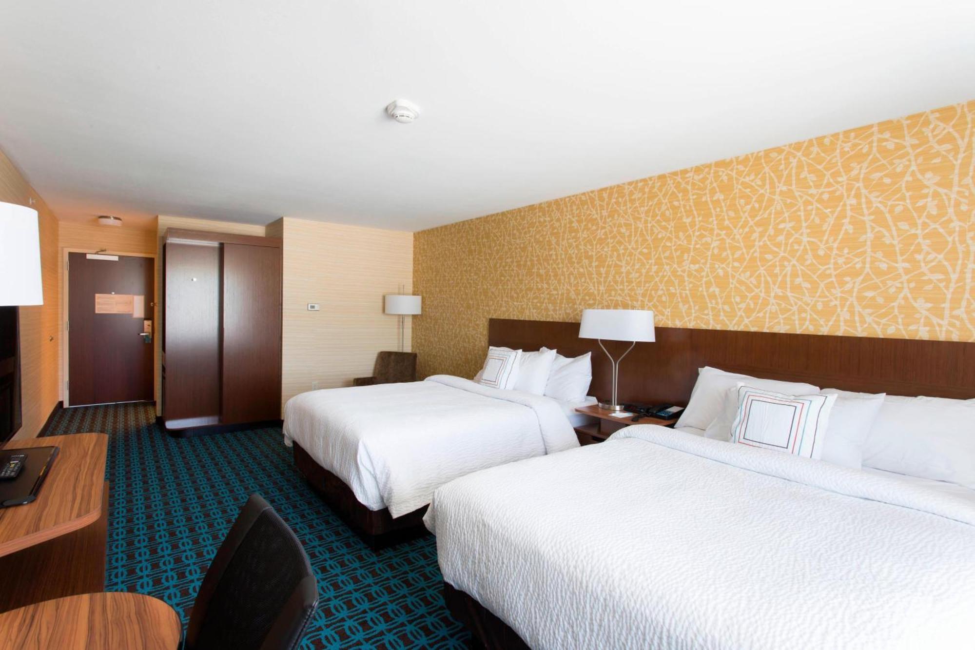 Double Queen Room