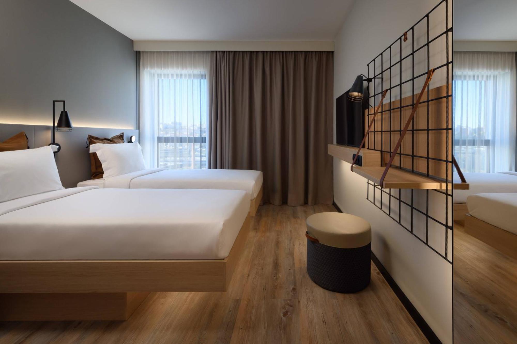 Twin Room with City View,1634470237:JPEG