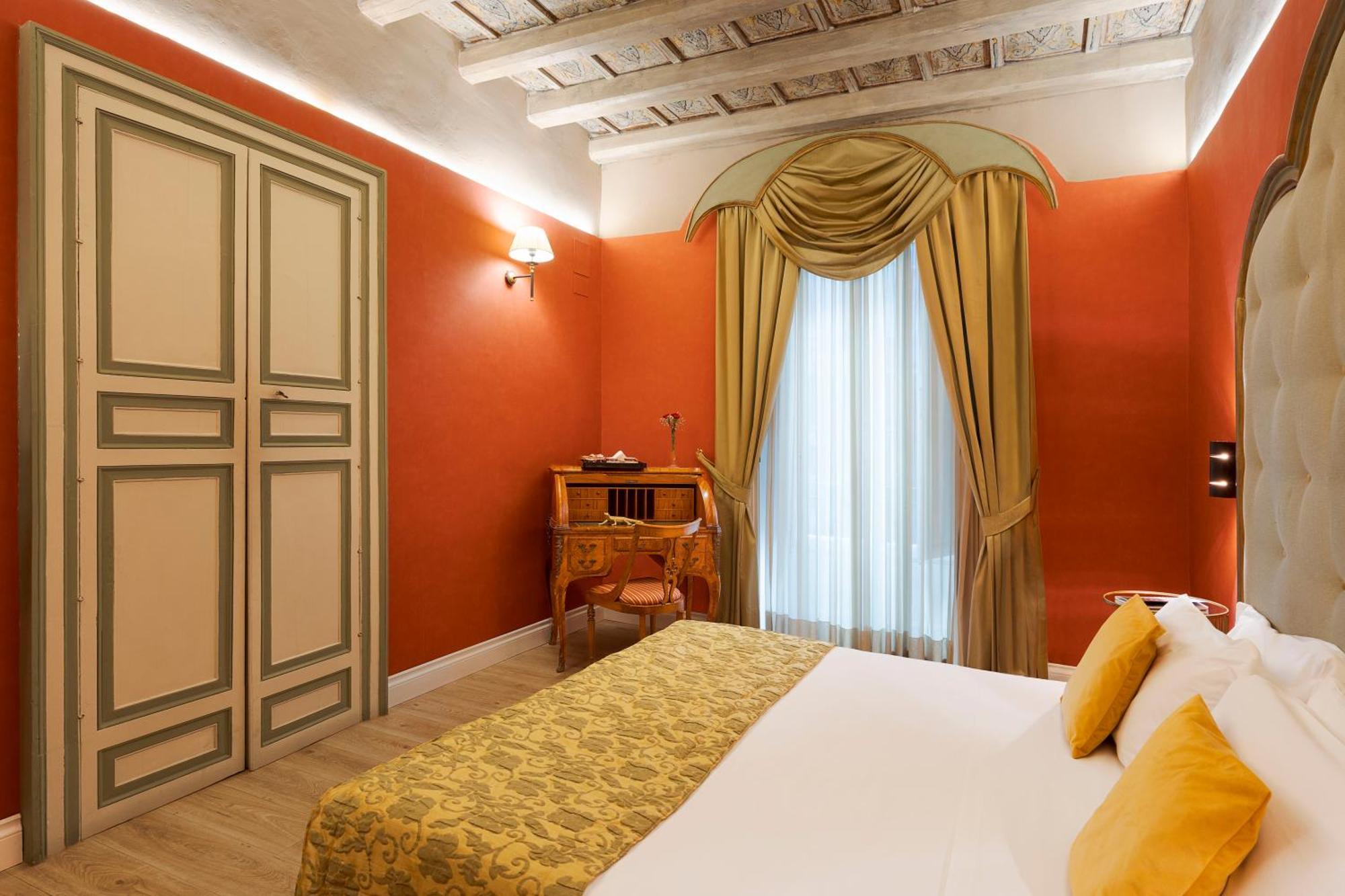 Deluxe Double or Twin Room Balcony