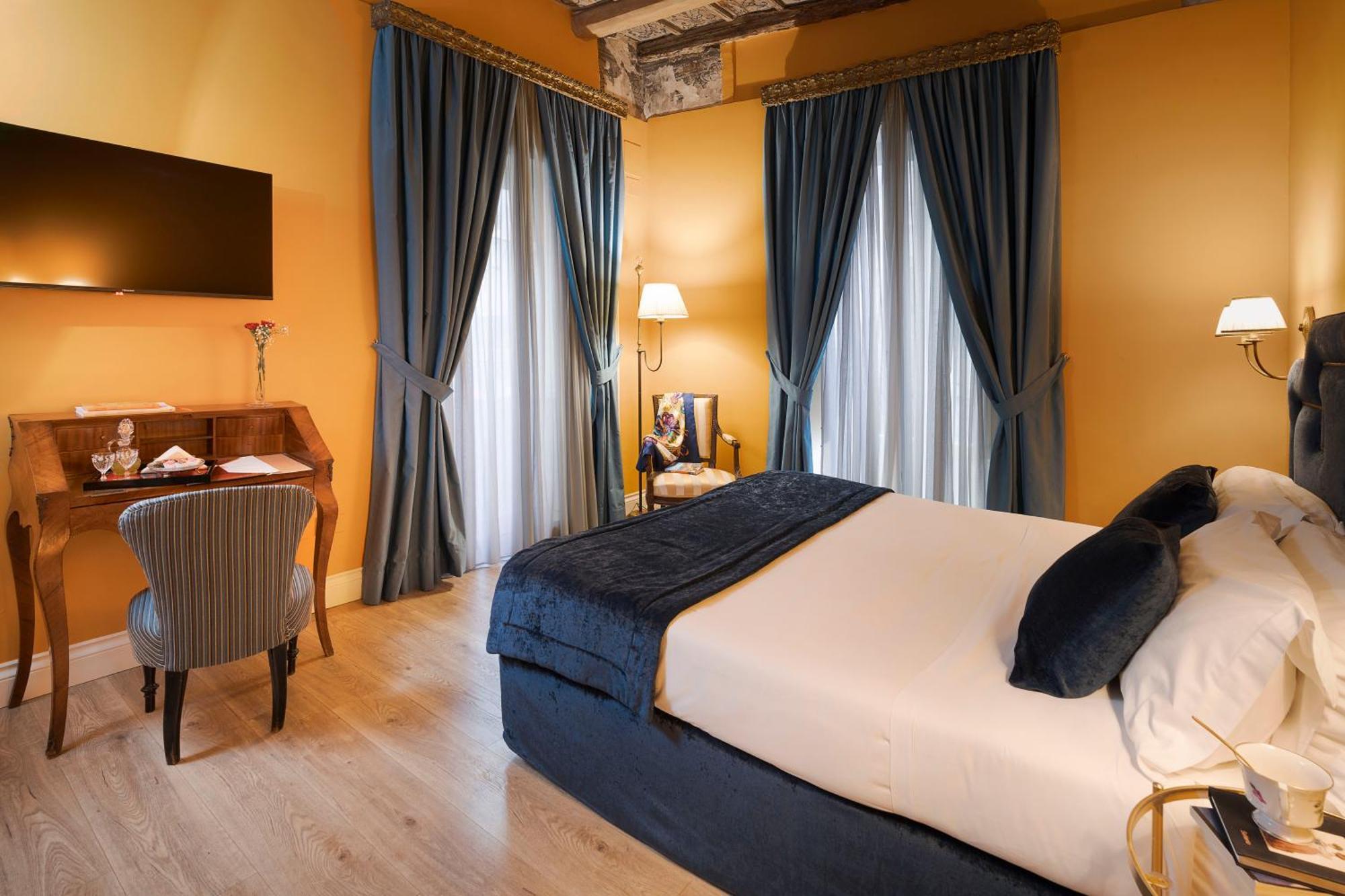 Deluxe Double or Twin Room Balcony