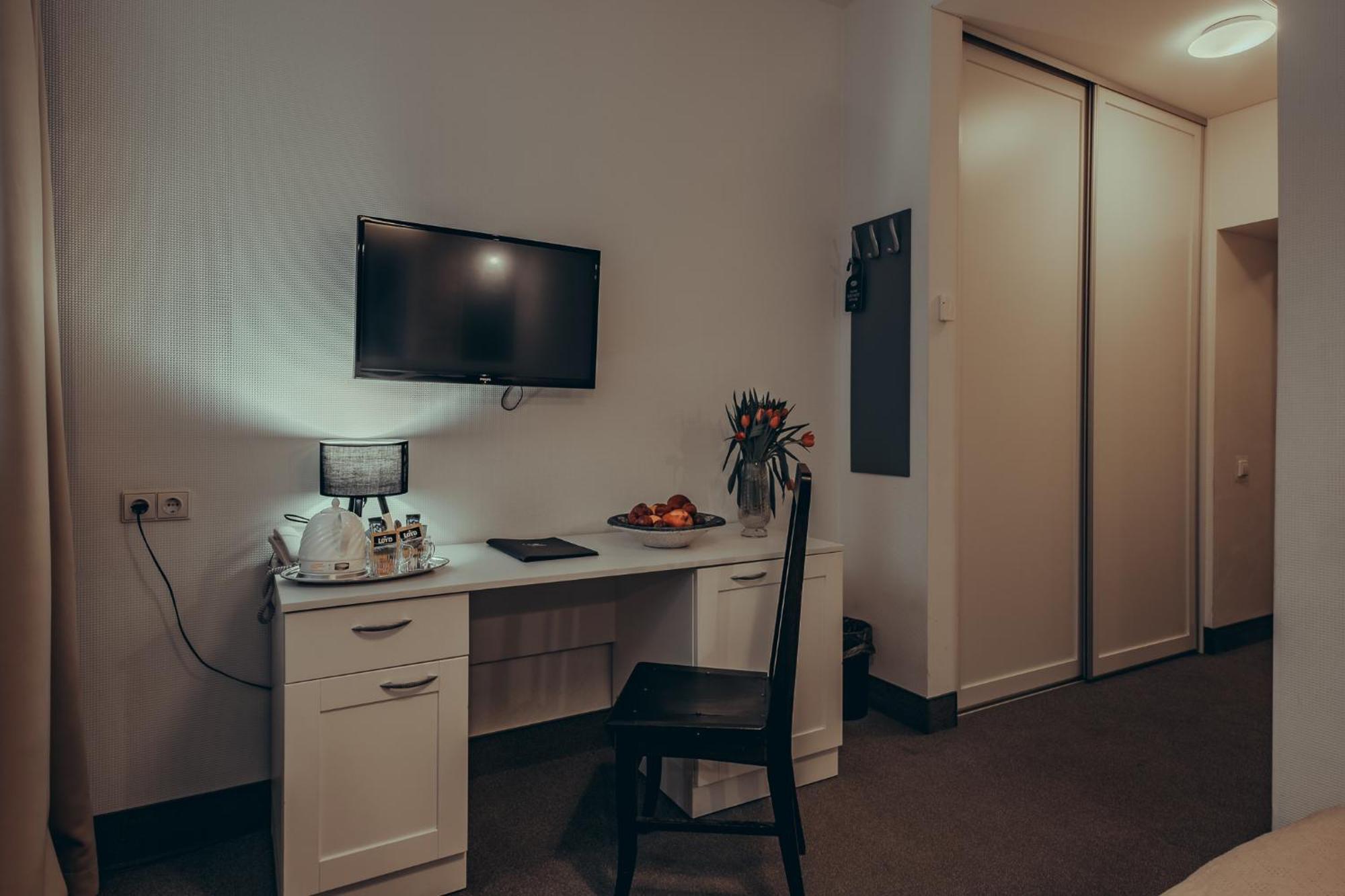 Small Twin Room