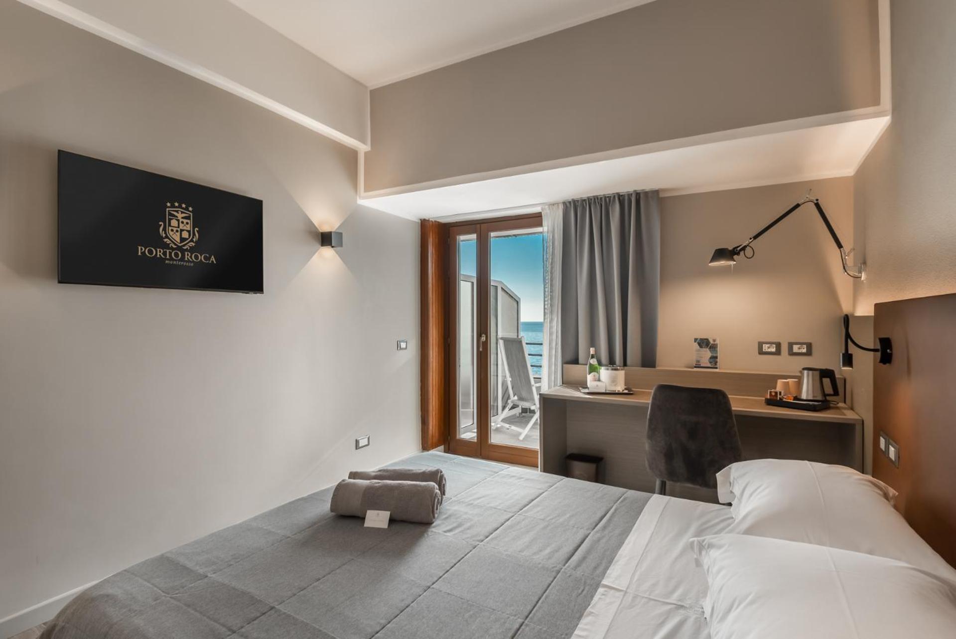 Double Room Balcony Sea View