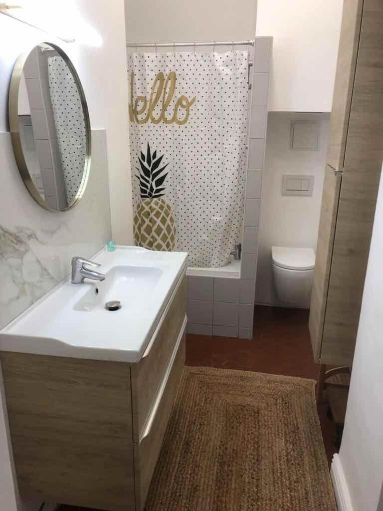 Chambre Simple Standard avec Salle de Bains Commune
