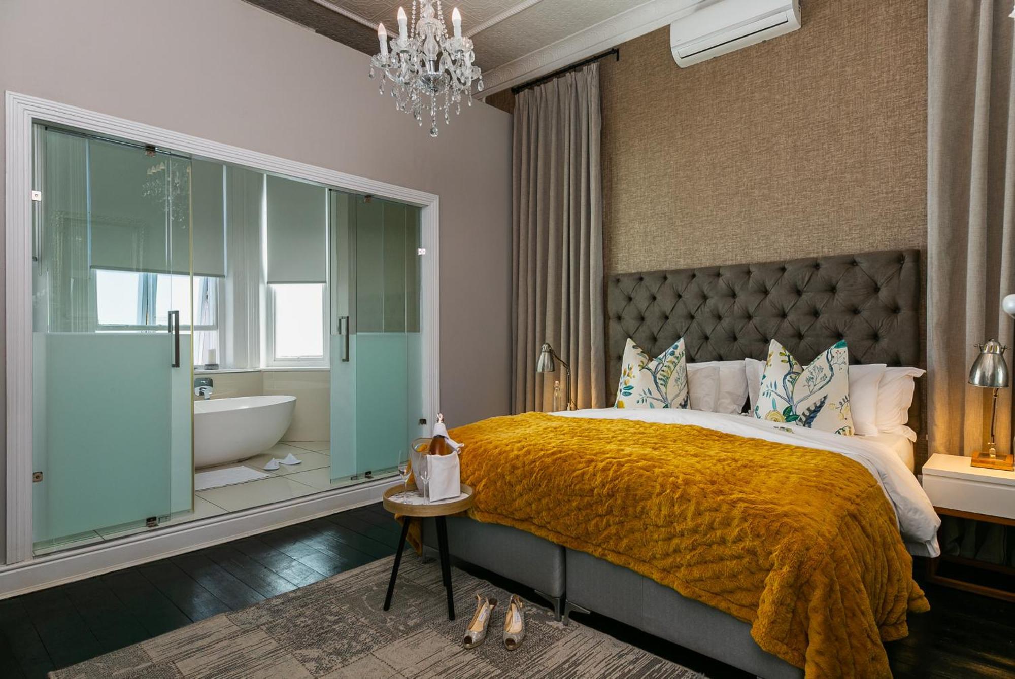 Heritage Deluxe Room