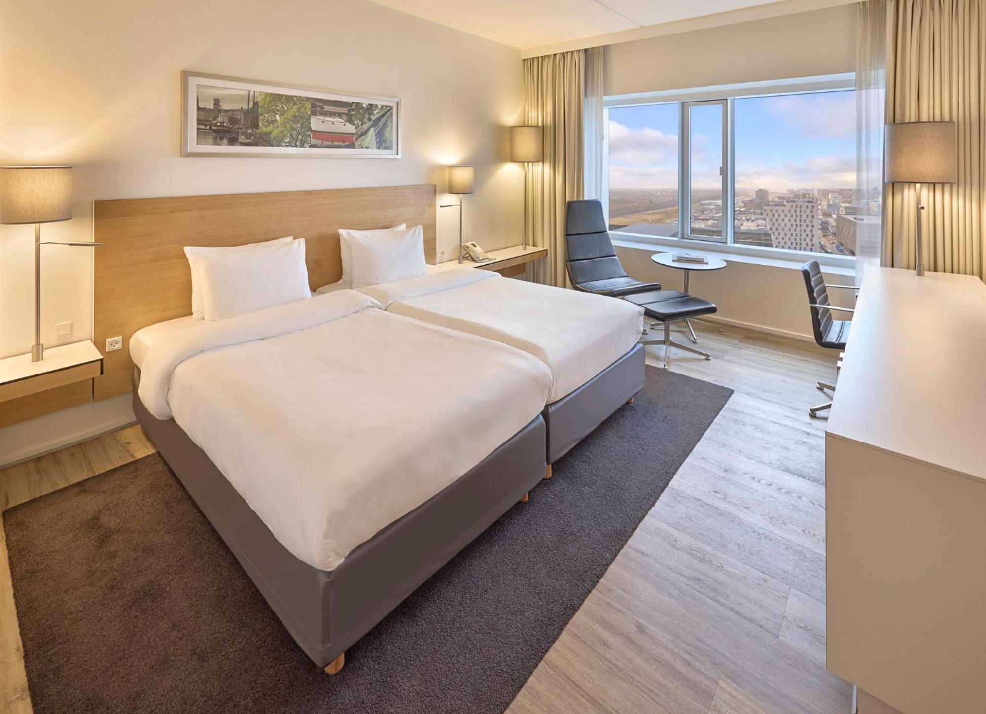 Standard Twin Room Two Twin Beds