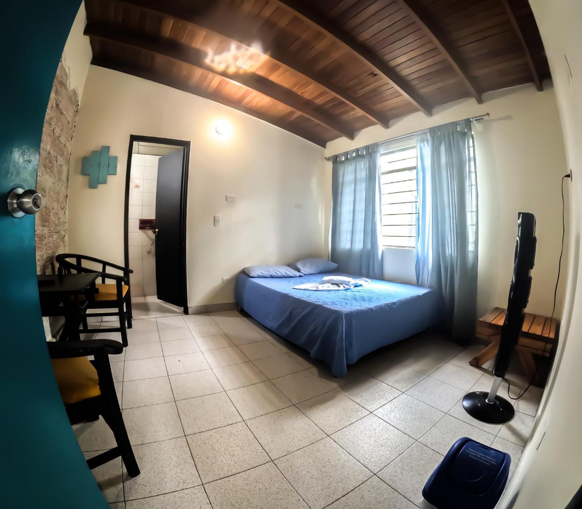 Habitación Doble con baño privado