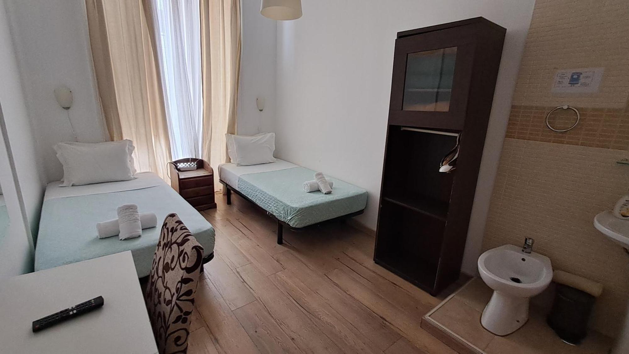 Double or Twin Room with Shared Bathroom,1704854651:JPEG