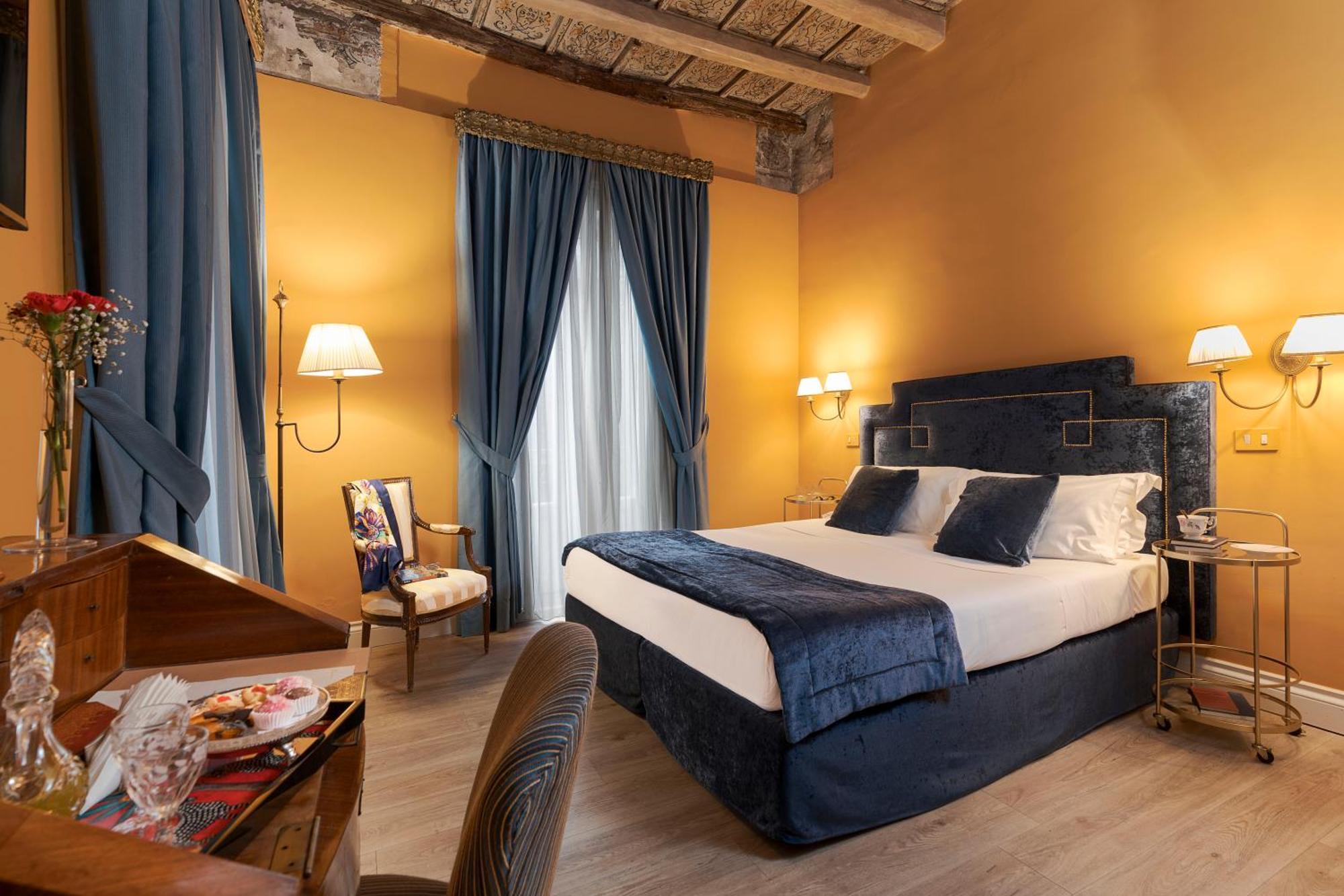 Deluxe Double or Twin Room Balcony