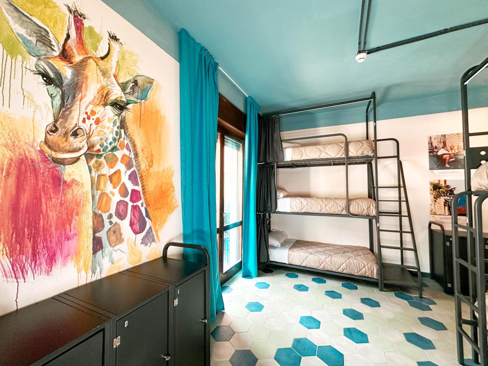 Bed 10-Bed Mixed Dormitory Room
