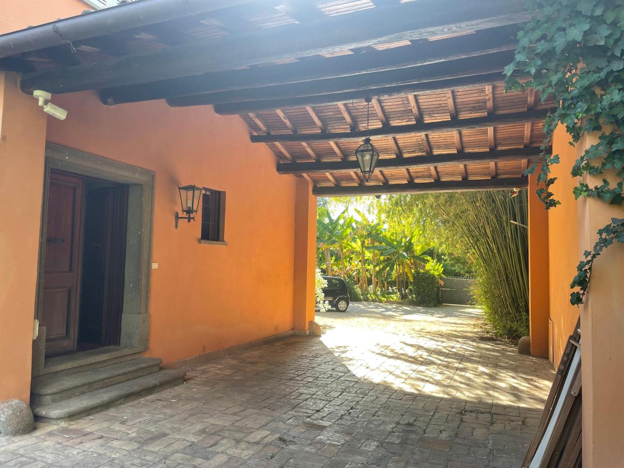Villa