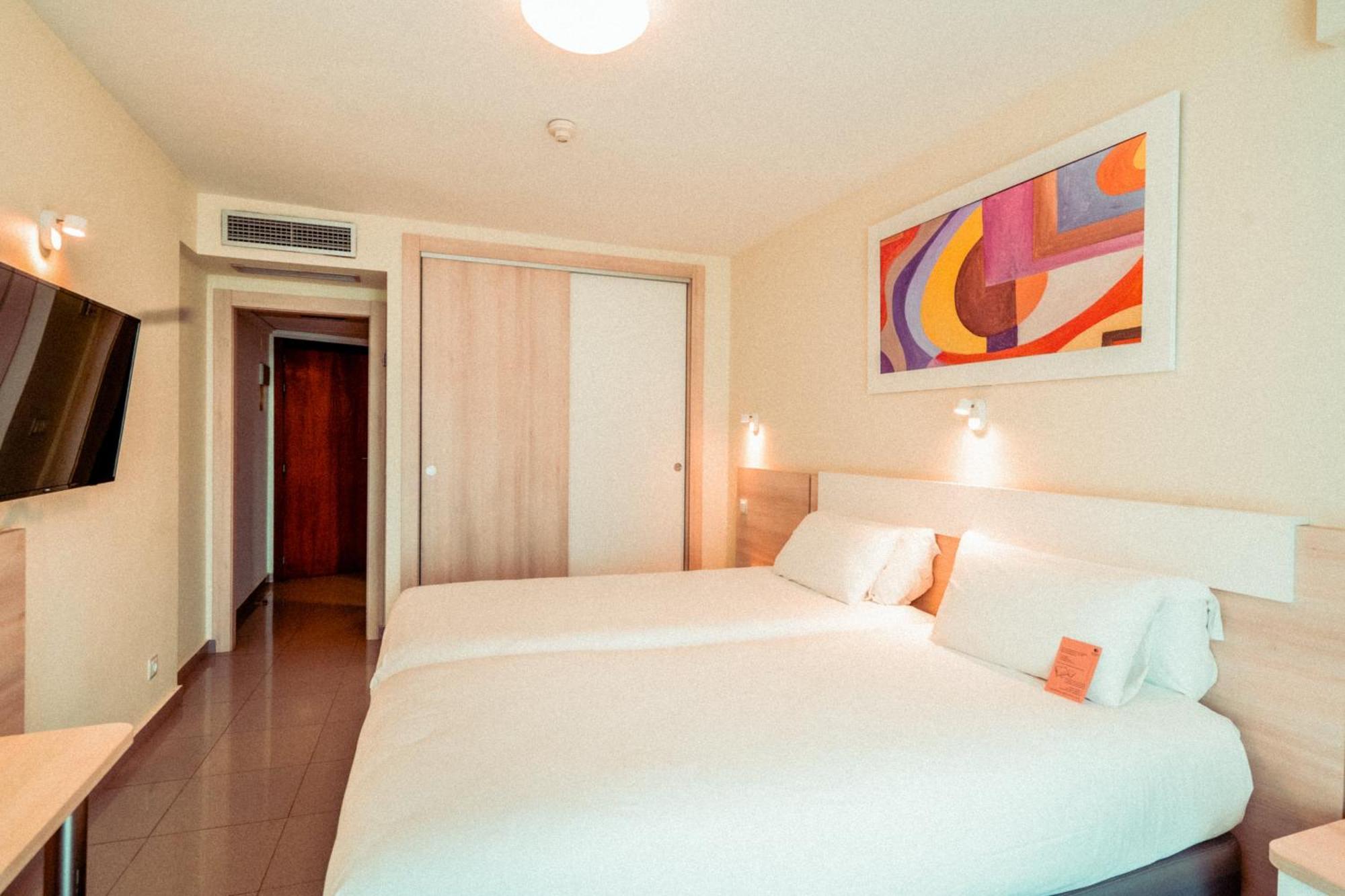 Economy Room 1 or 2 beds (2 Adults)