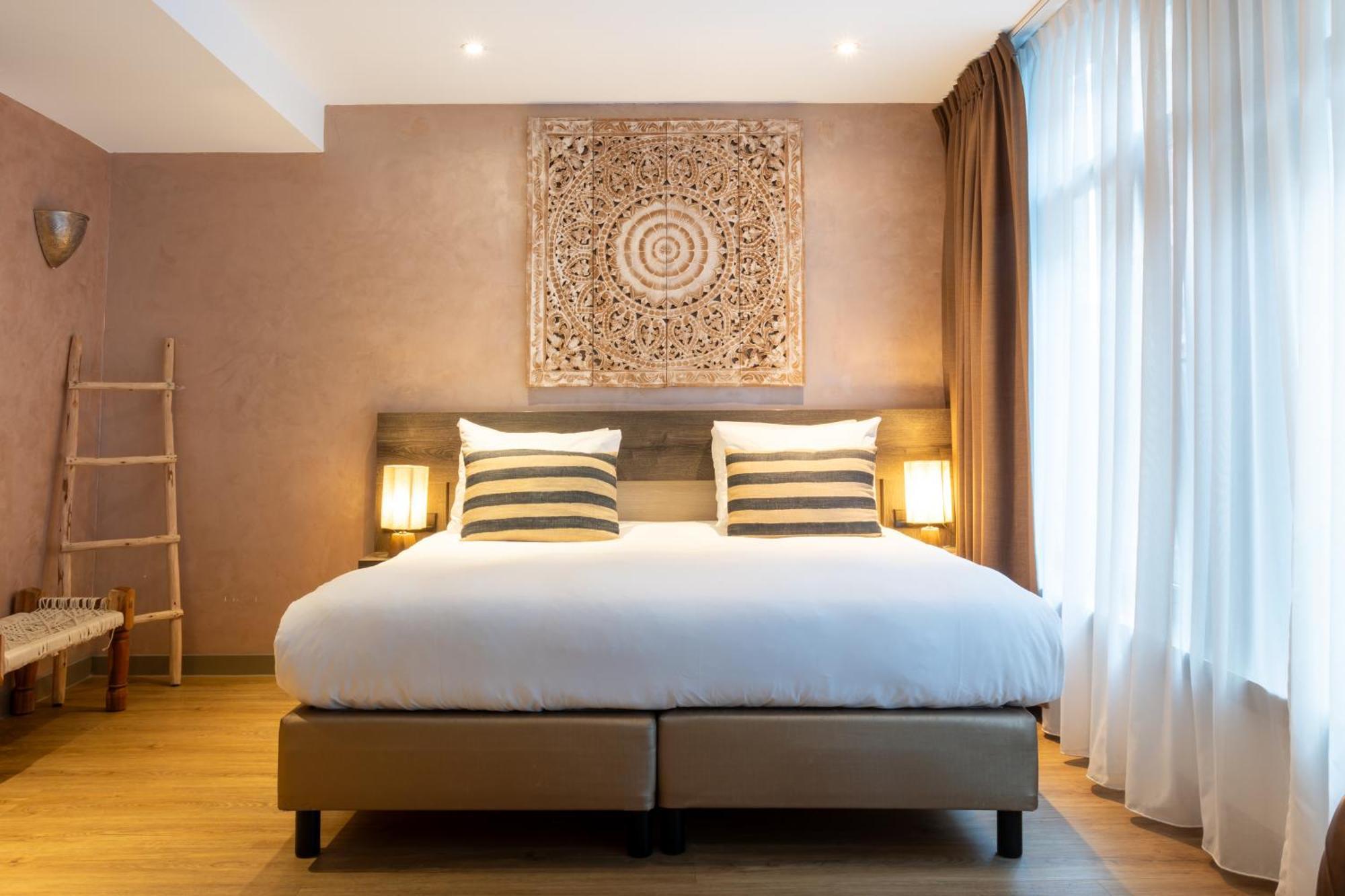 Deluxe Zimmer mit Kingsize-Bett