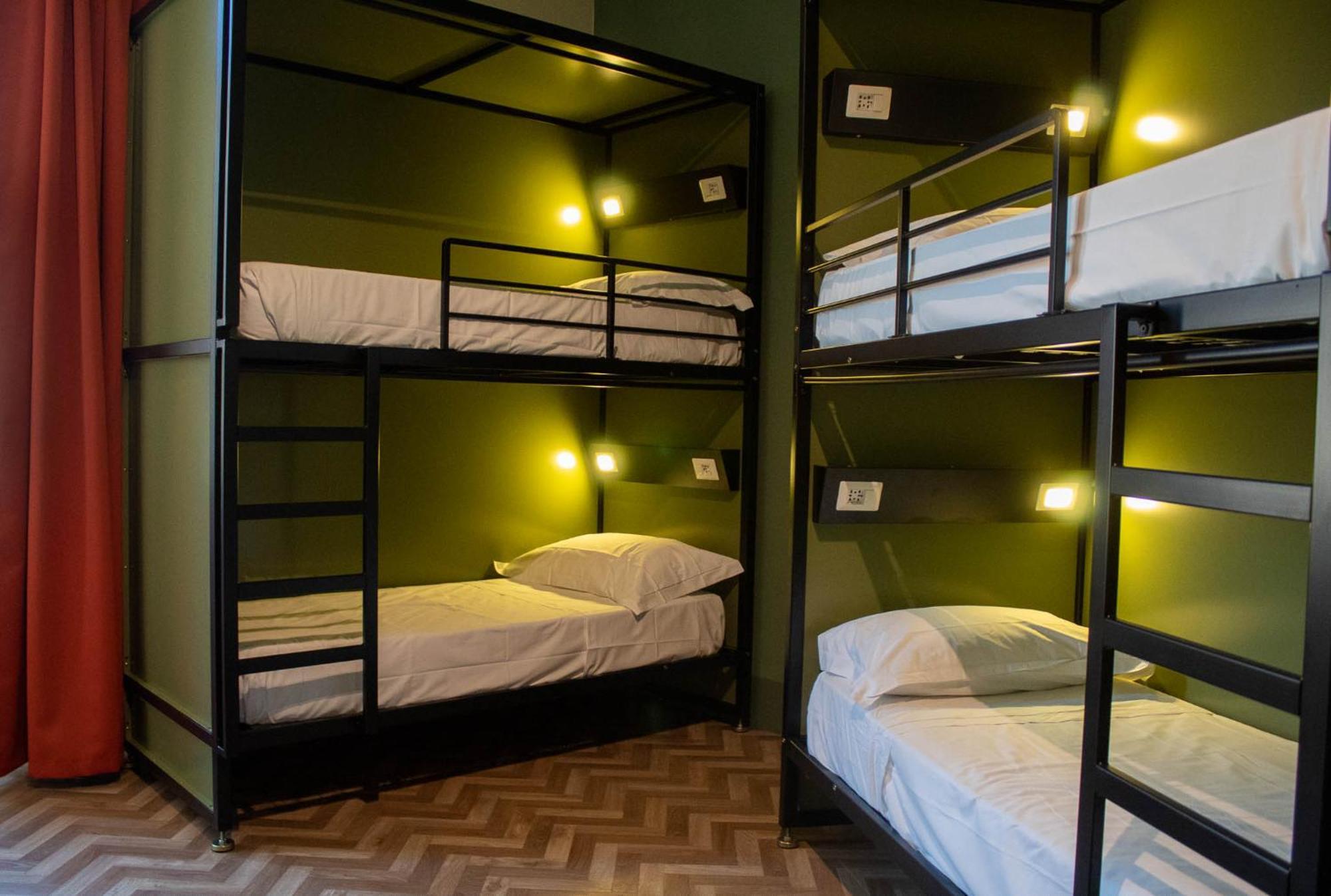 Bett im Frauenschlafsaal mit 4 Betten