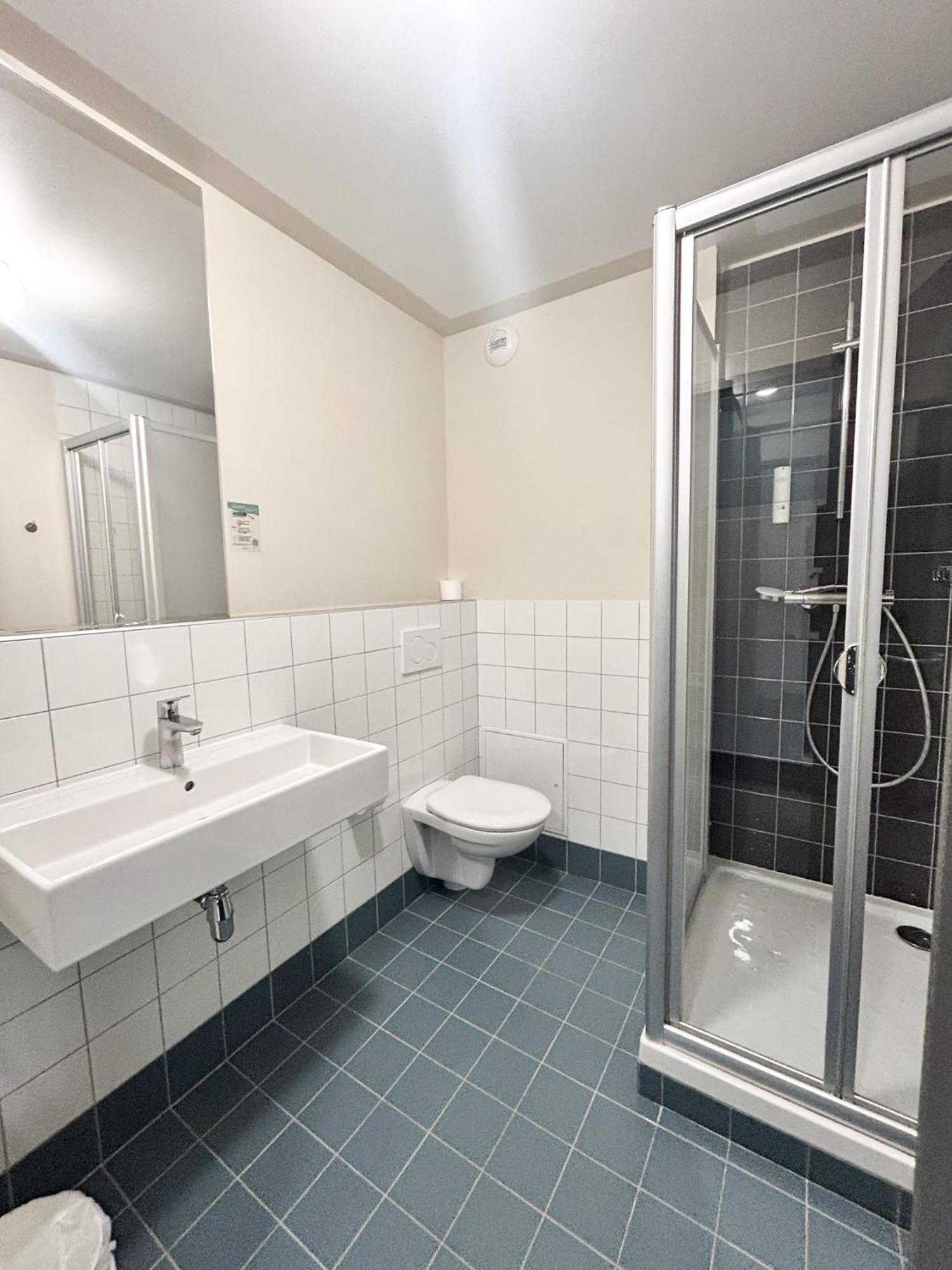 Comfort Twin Room