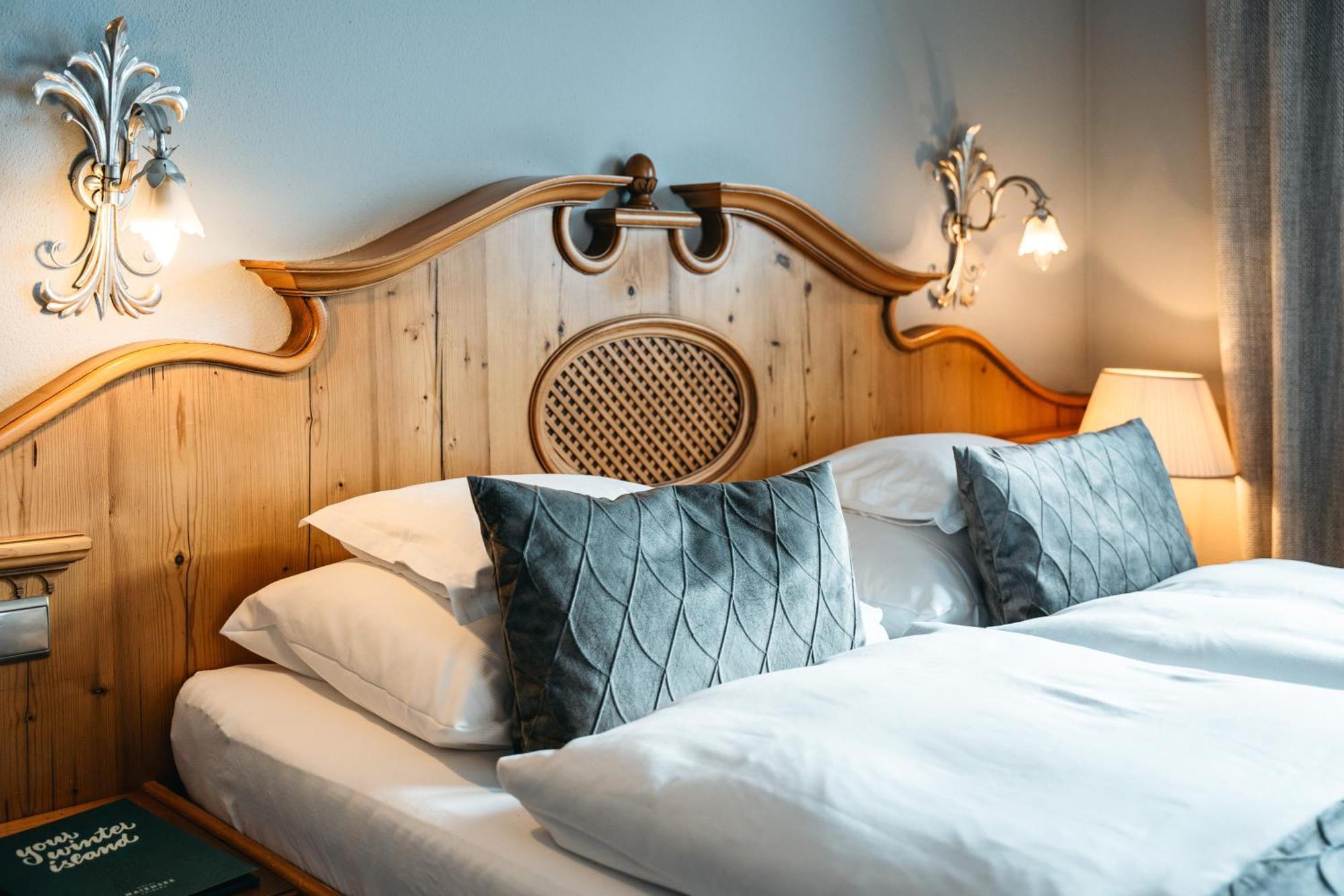 Double Room,1630868054:JPEG