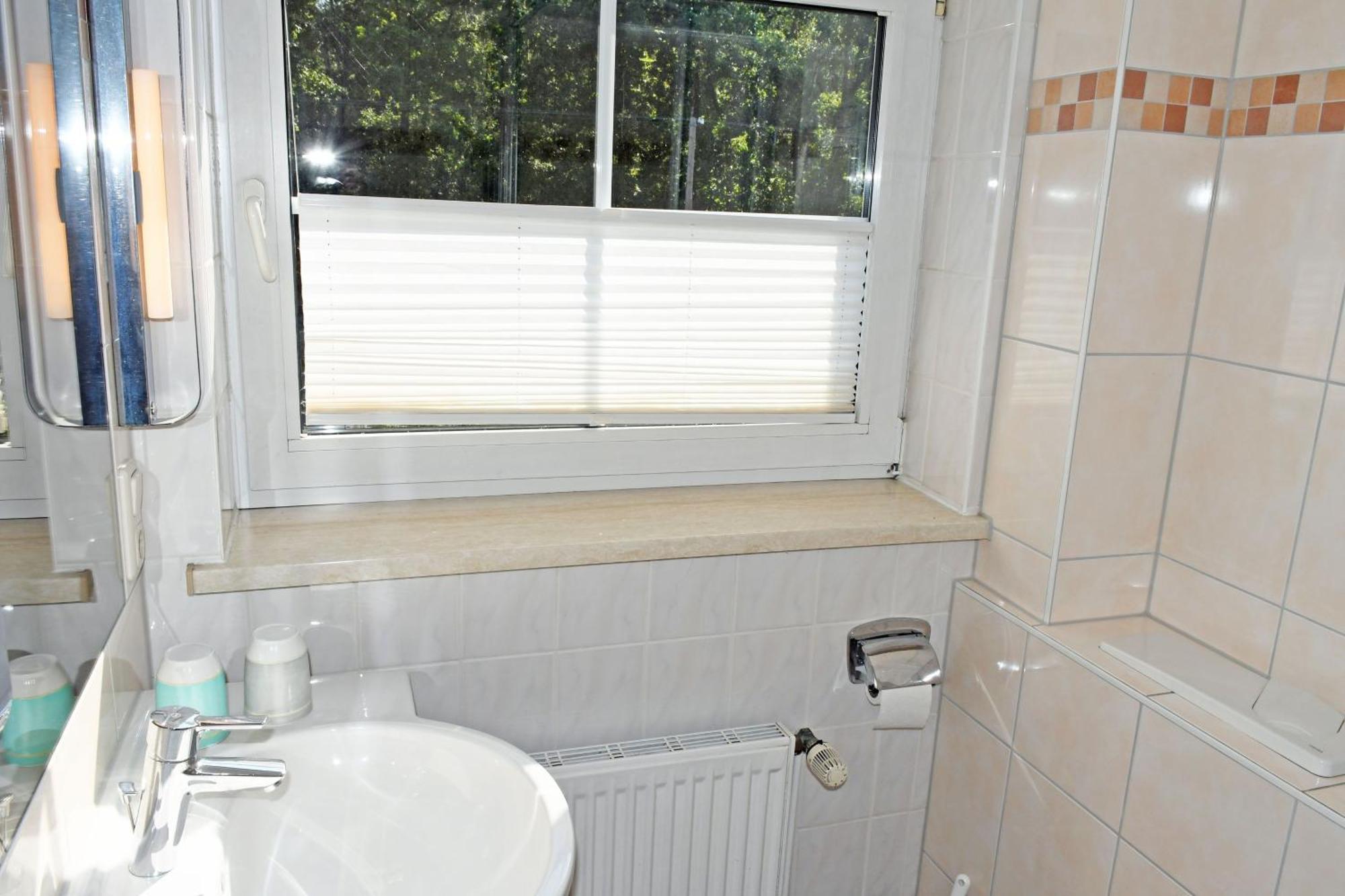 Double Room Private Bathroom