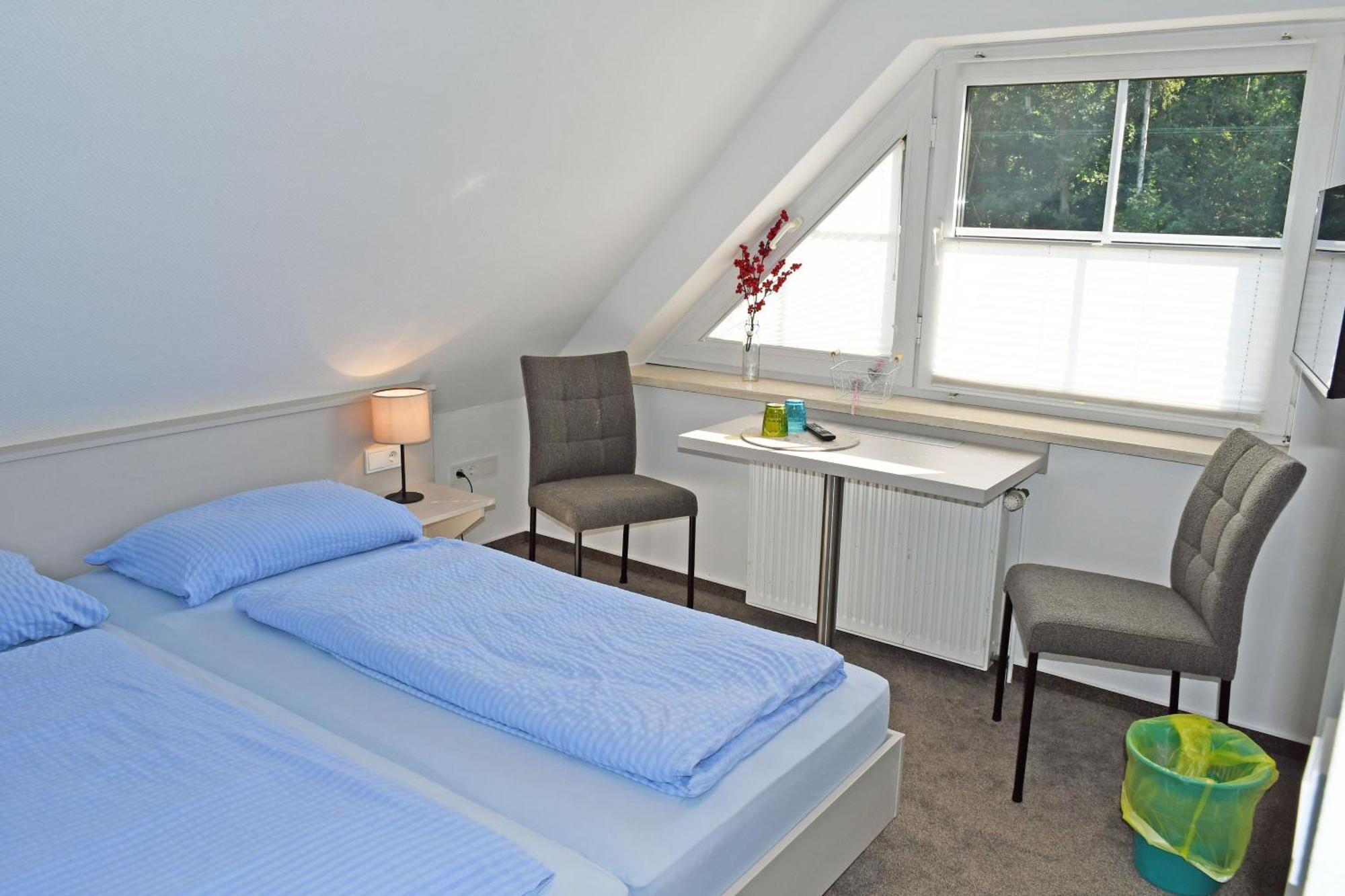 Double Room Private Bathroom