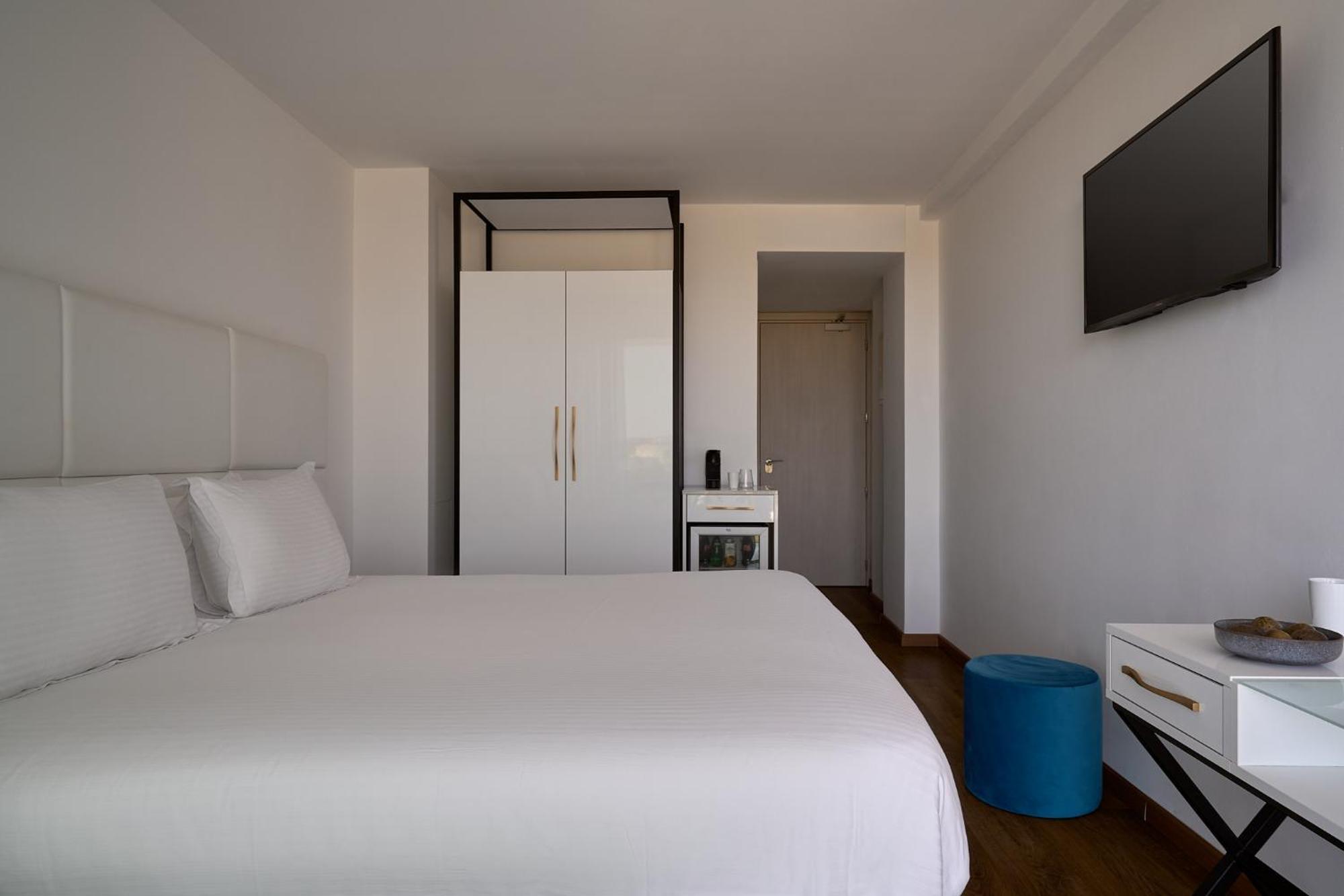 Deluxe Room Urban View